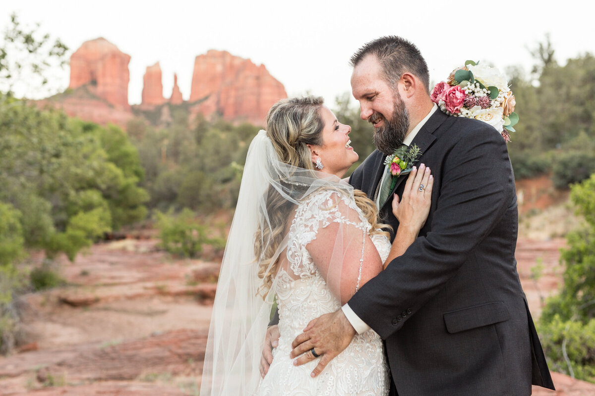 Sedona Arizona elopement photography by Brooke & Doug Photography 019