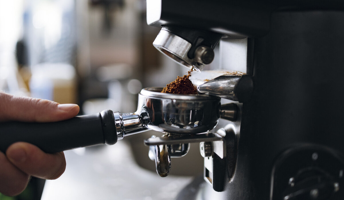 seattle-shaken-latte-cart-social-beans-ripple-maker-setup.png