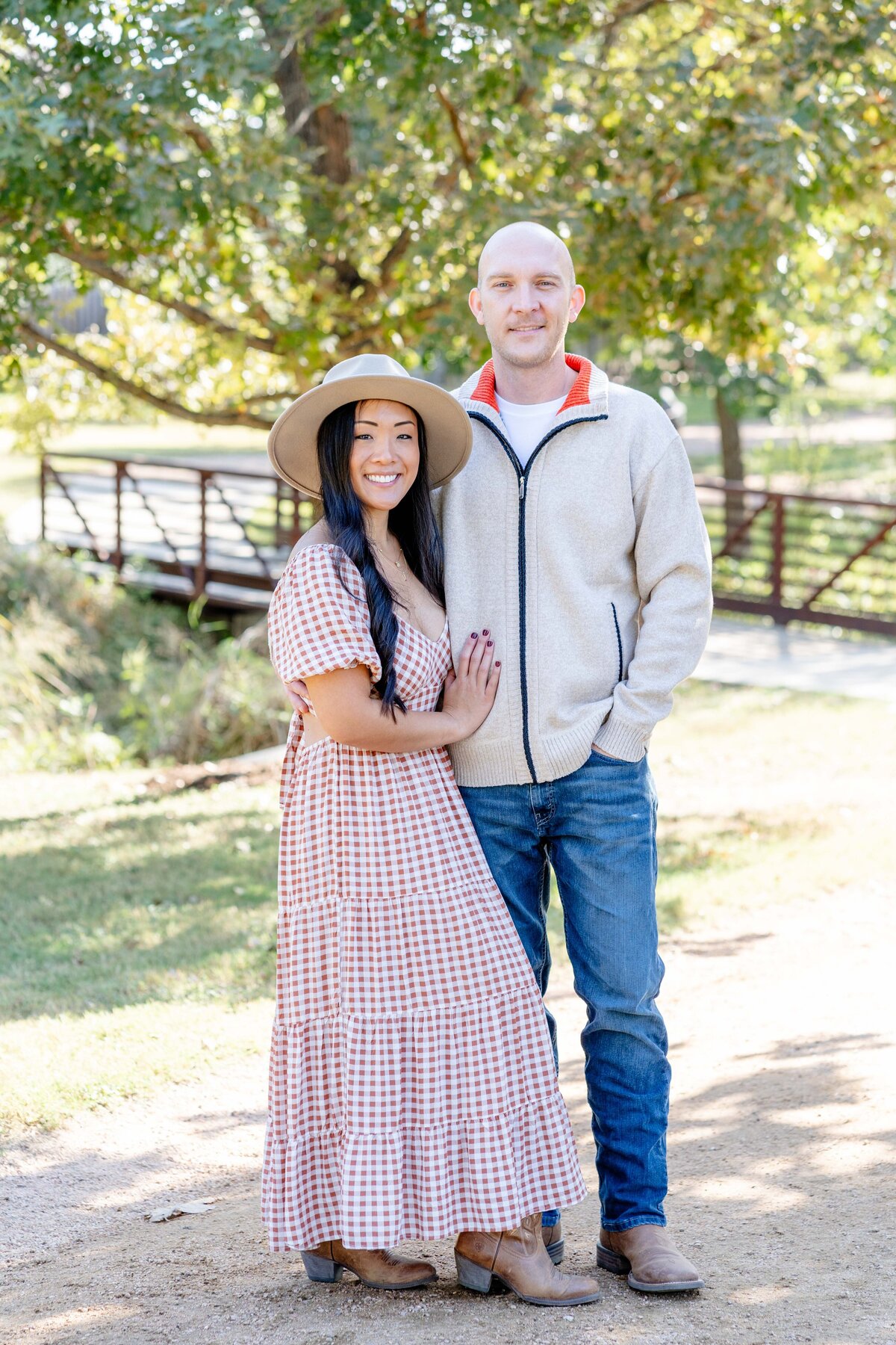 Austin-TX-Fall-Mini-Session-Magnolia-and-Grace-Photography-Co-JessicaL# (1)-19