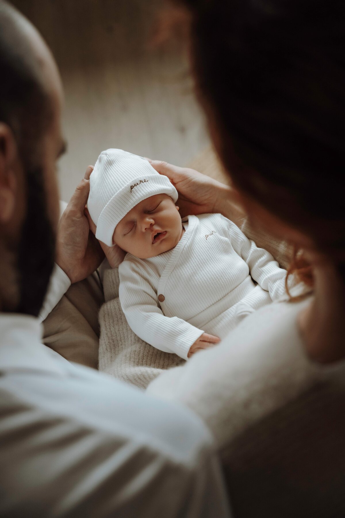 Newborn fotograaf limburg, Newborn fotograaf, Newborn fotograaf haelen, Newborn fotograaf roermond, Newborn fotograaf leudal, Newbornshoot haelen, Newborn shoot leudal, Newborn shoot roermond, Newborn fotografie in de buurt van haelen