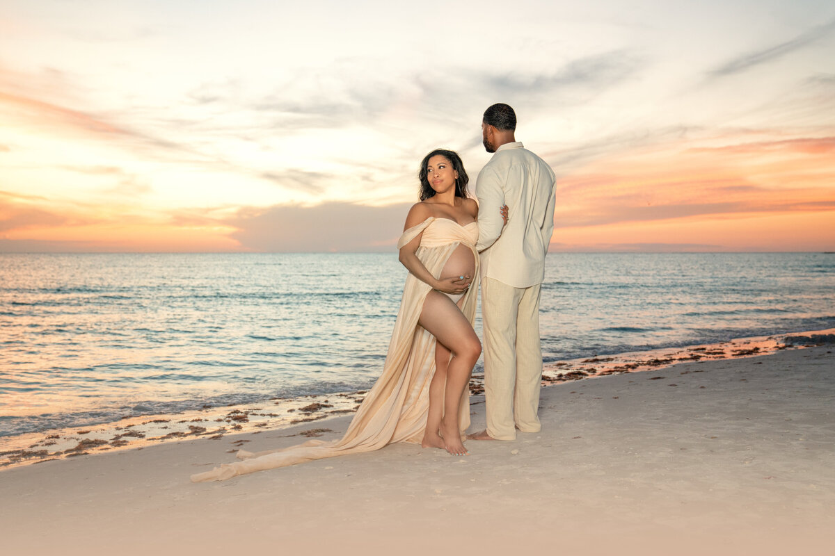 Tampa Sunset Beach Maternity Photos