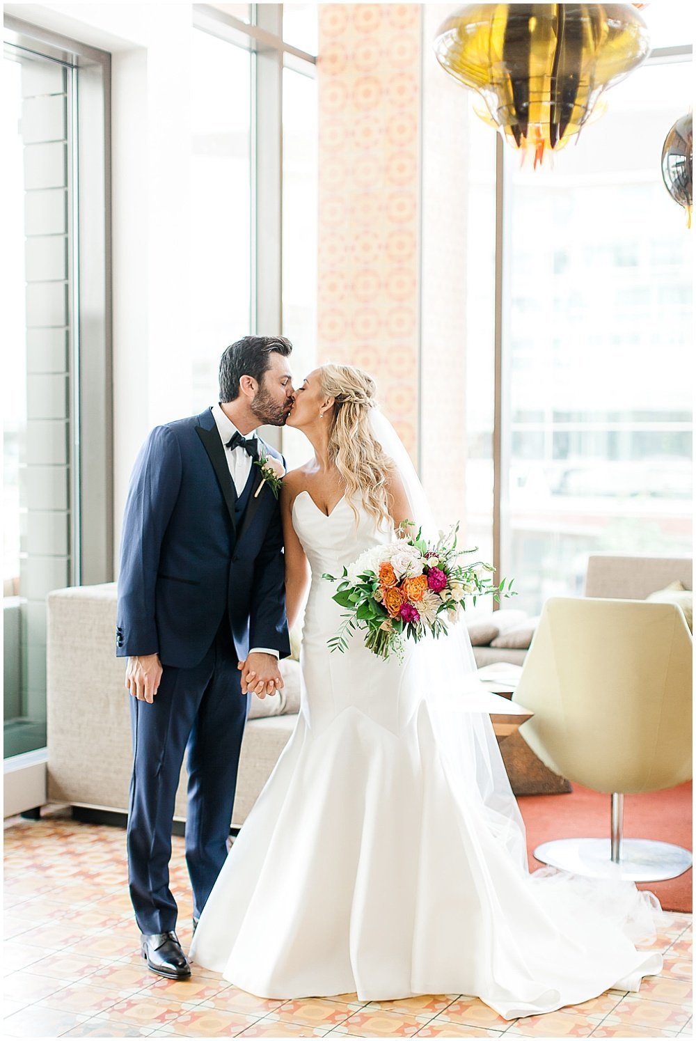 Canal-337-White-Green-Elegant-Wedding-Jenny-Haas-Photography-Jessica-Dum-Wedding-Coordination_photo__0006