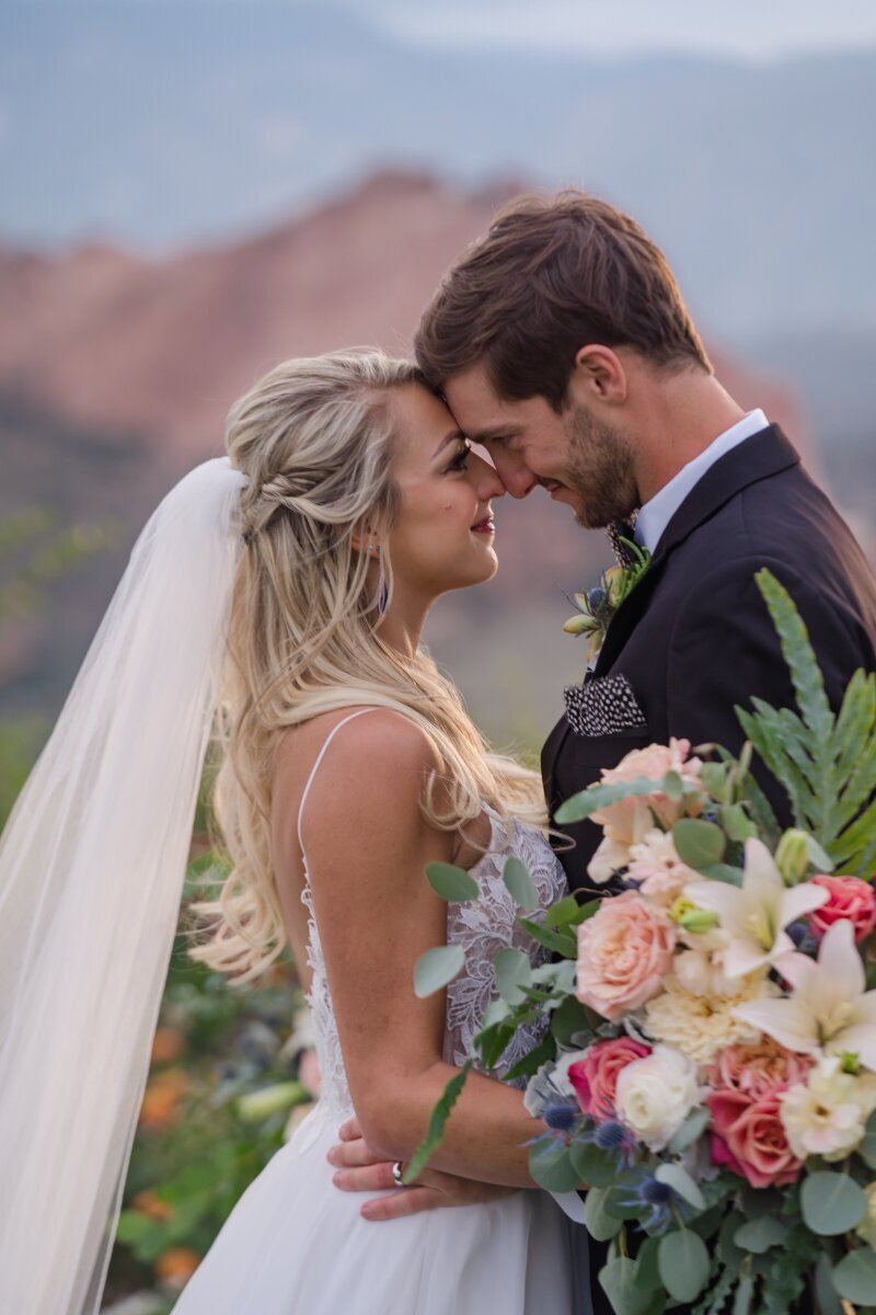 wedding summertime garden of the gods