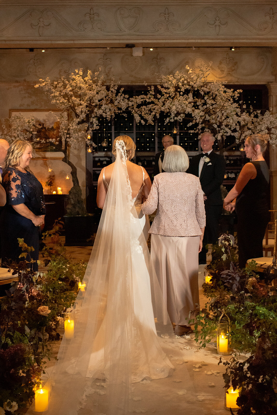 minted-photography-okanagan-kelowna-destination-wedding-photographer-rick-maria-wedding-fairmont-chateau-frontenac-quebec-25