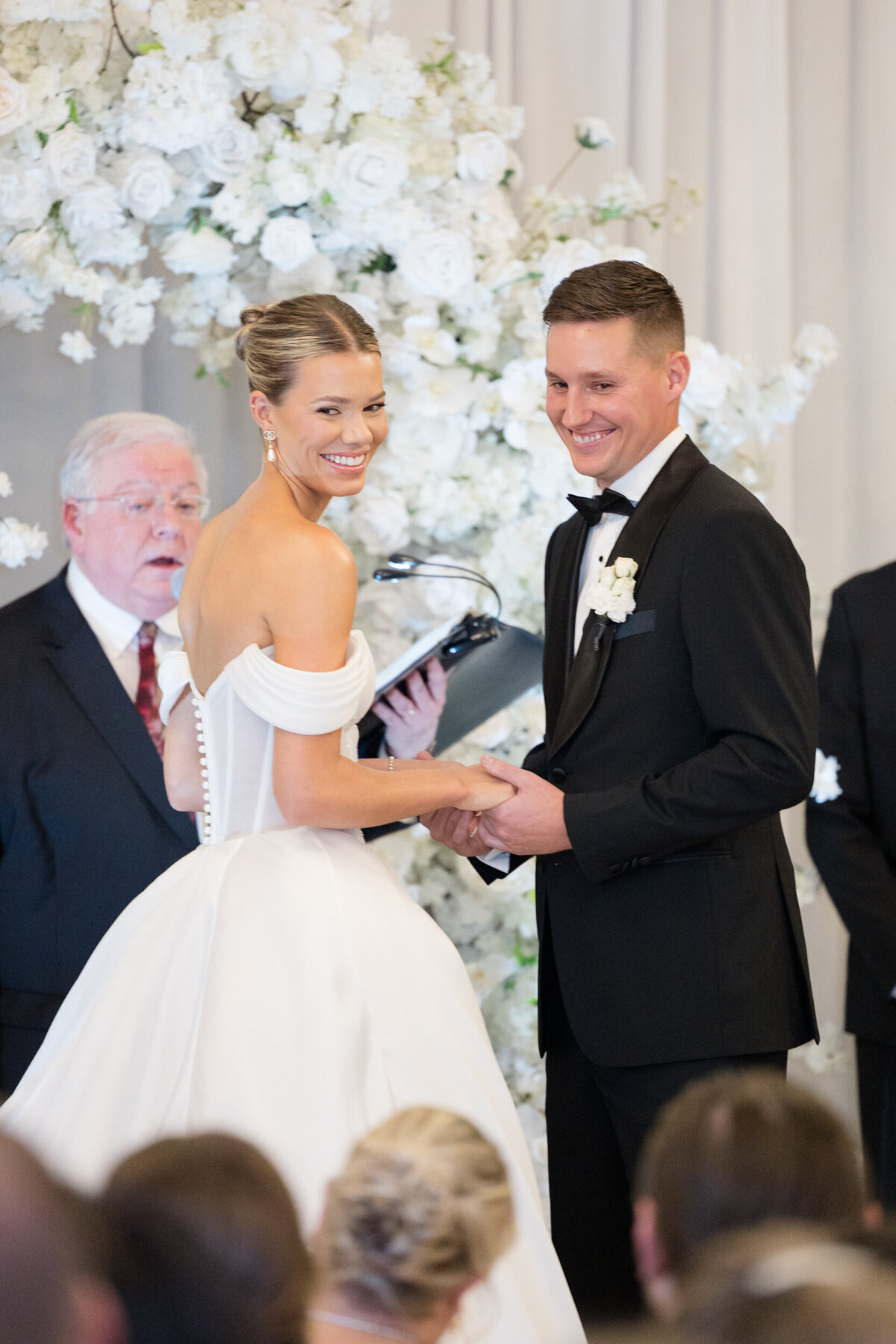 Lexi Benjamin Photography_Waldorf Astoria Chicago Wedding_09.21.24-169