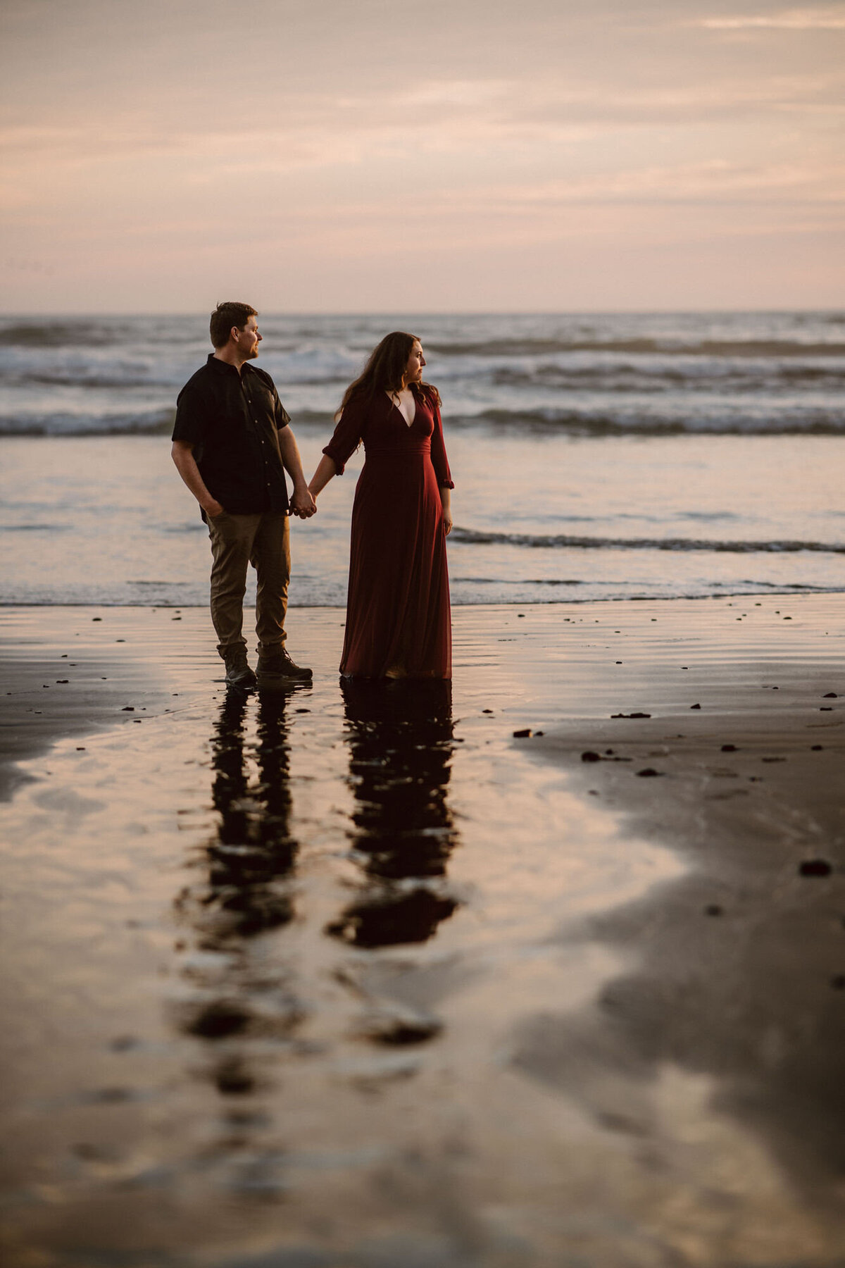Venture-Ever-After-Oregon-Coast-Sunset-Engagement-Session-SJ-SP-82