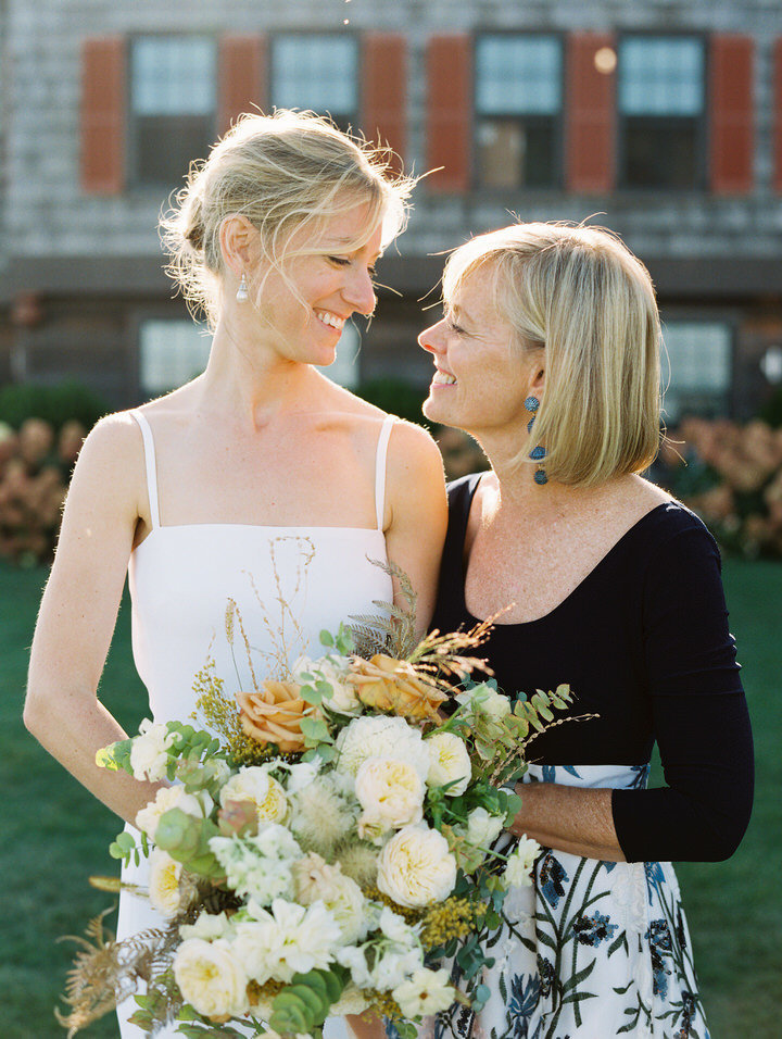 wedding photos with family at weekapaug inn wedding in westerly rhode island