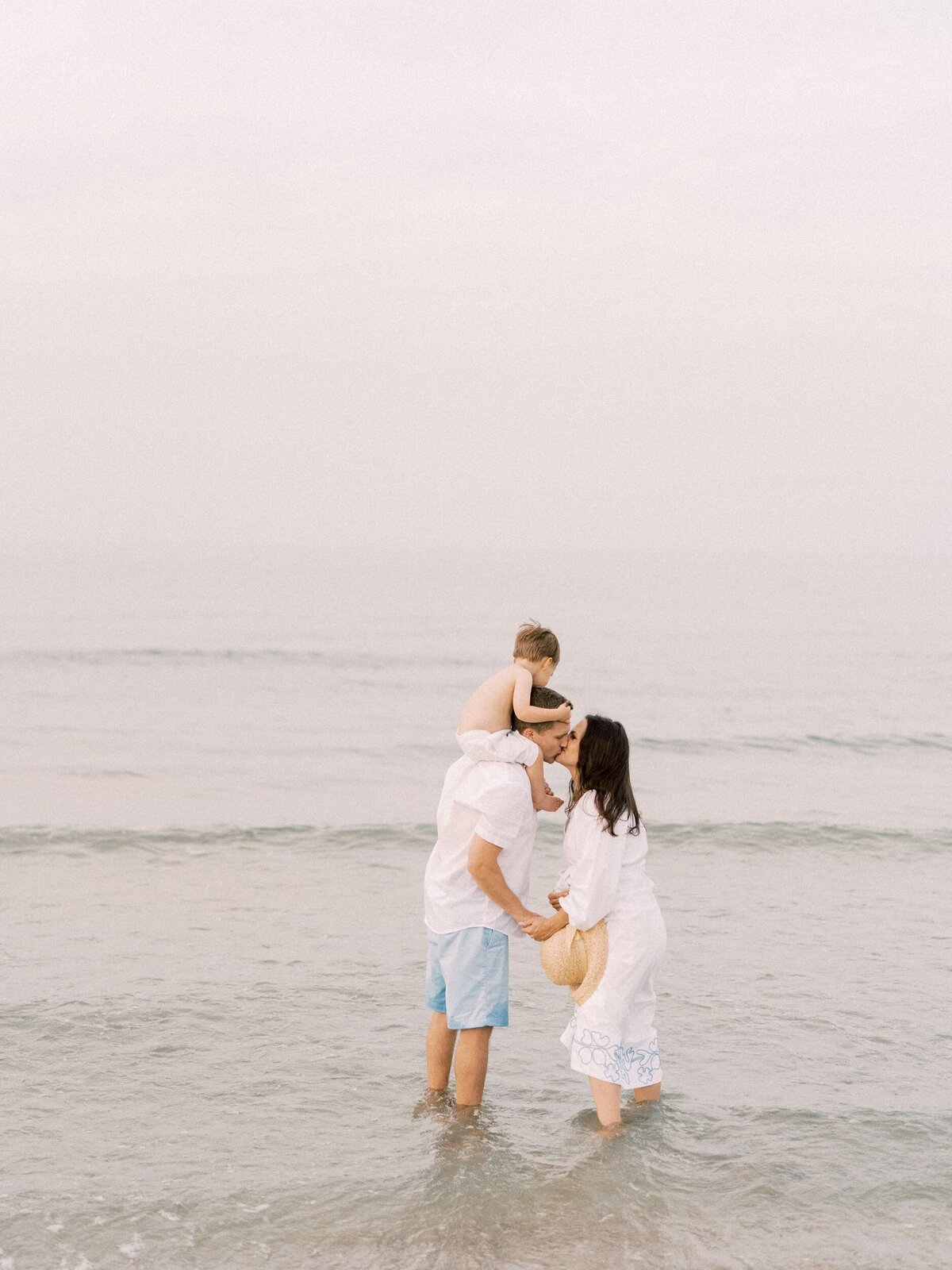 Witman-Family-Beach-Portrait-Session-17