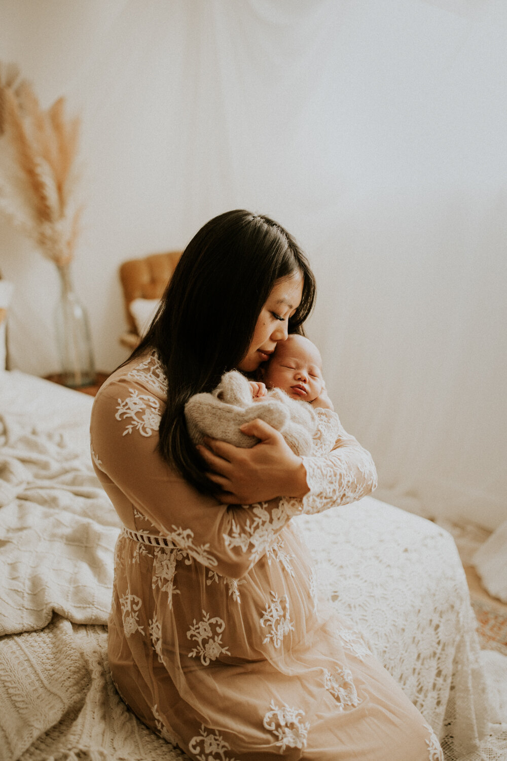 red-deer-central-alberta-newborn-maternity-photographer-33