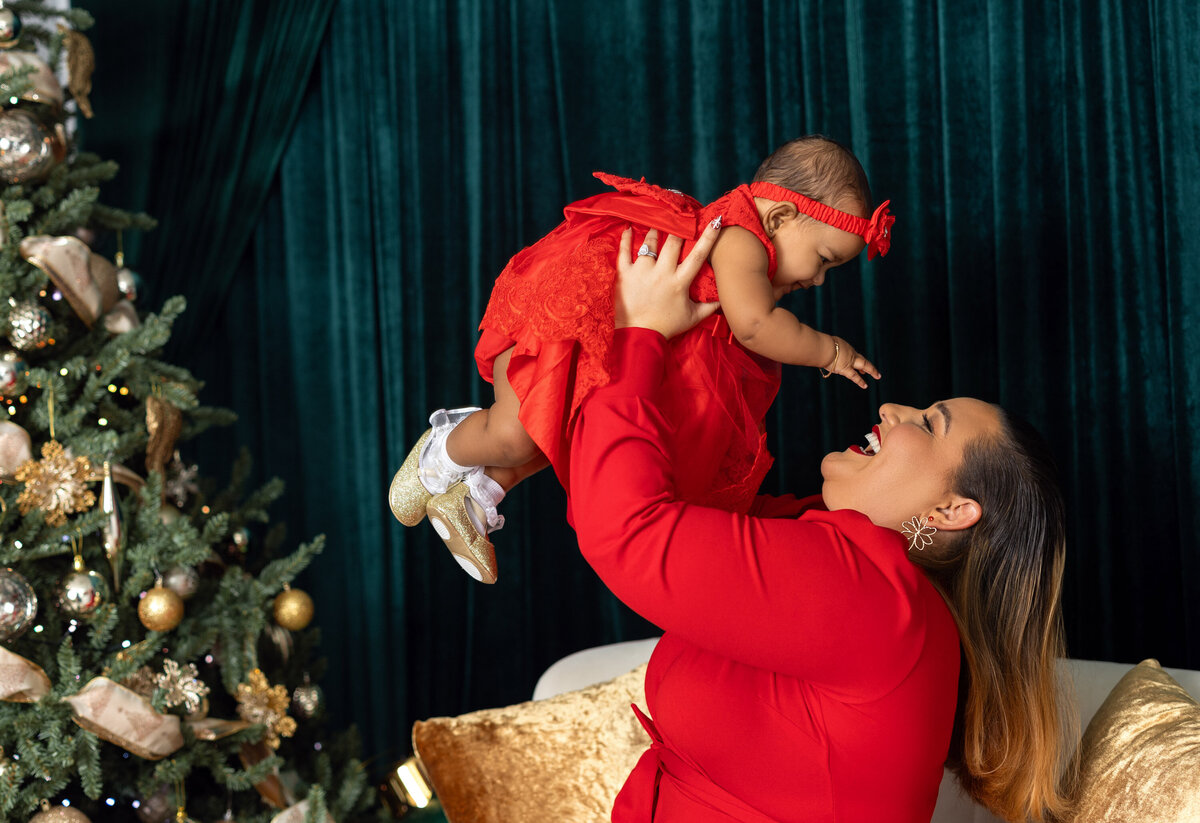 Legacy_Studios_Christmas_Bahamas_Photo-26