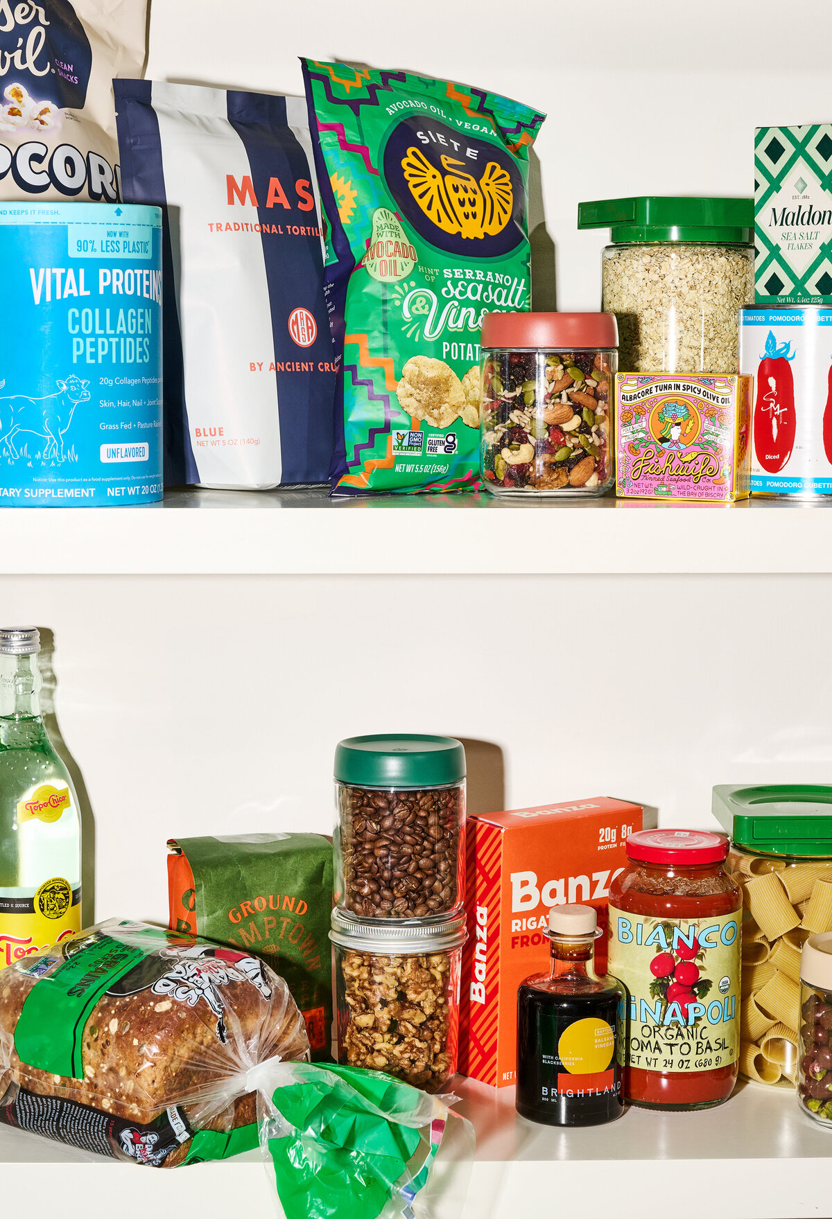 los-angeles-product-photographer-novi-still-life-lifestyle-photography-beverage-beauty-cpg-verified-19