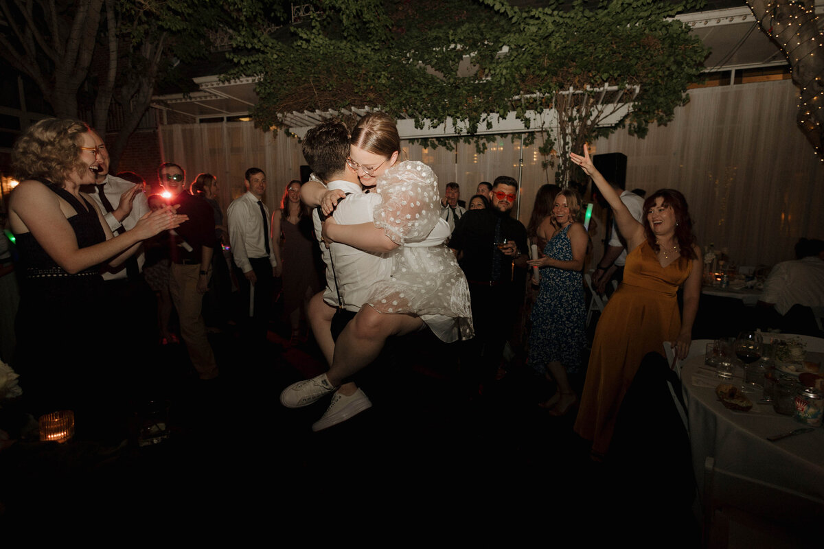 horton-plaza-hotel-san-diego-wedding-raven-berlin-photo-1313