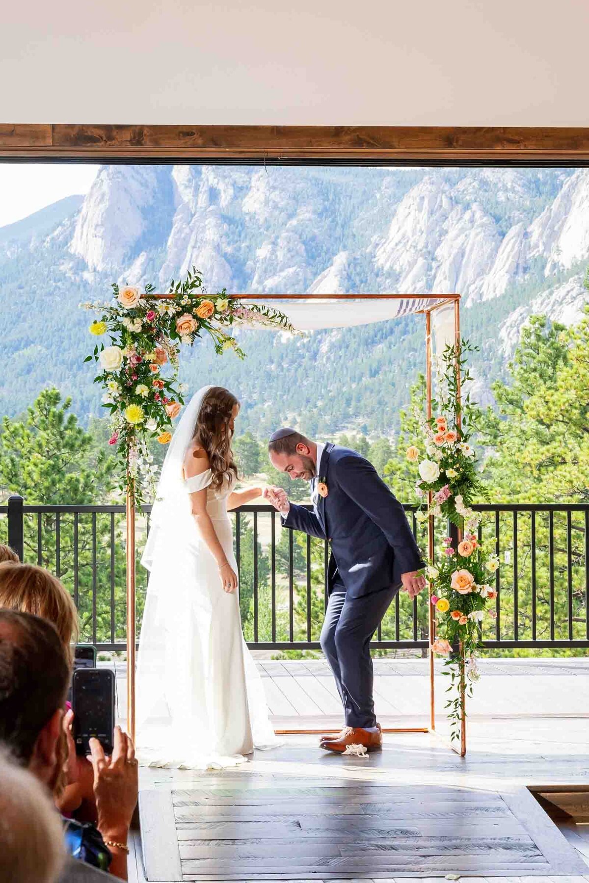 Black-Canyon-Inn-The-Boudlers-Wedding-57