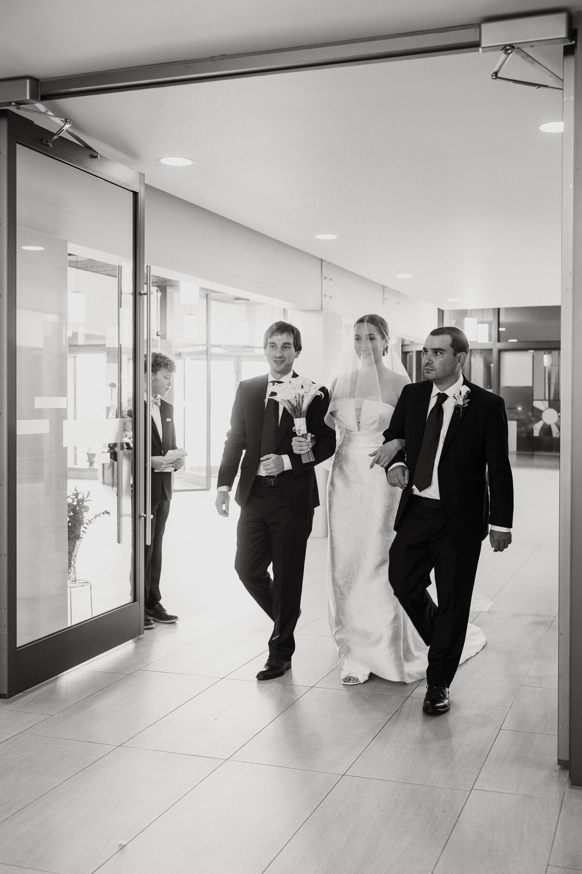 akp_o+l-weddingsneaks_047