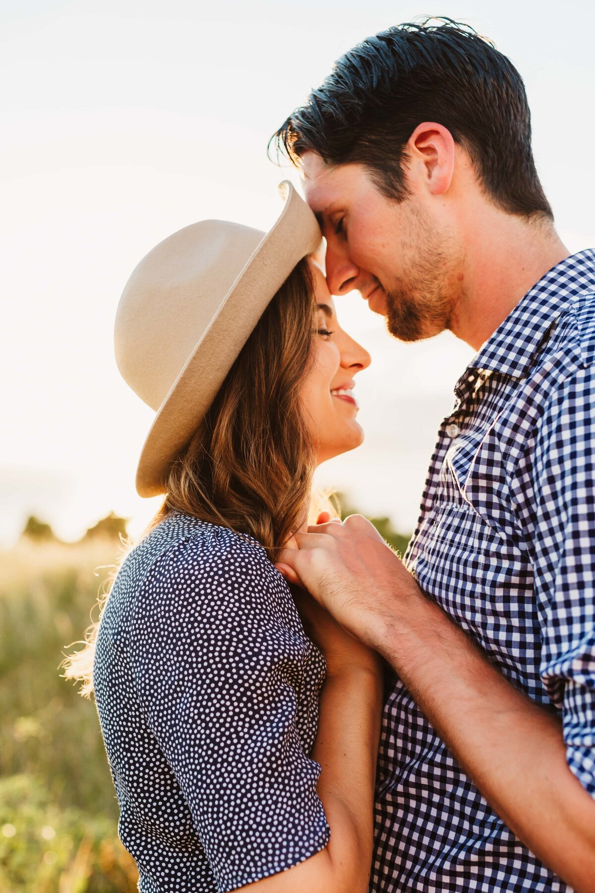 couple-maui-engagement-photoshoot