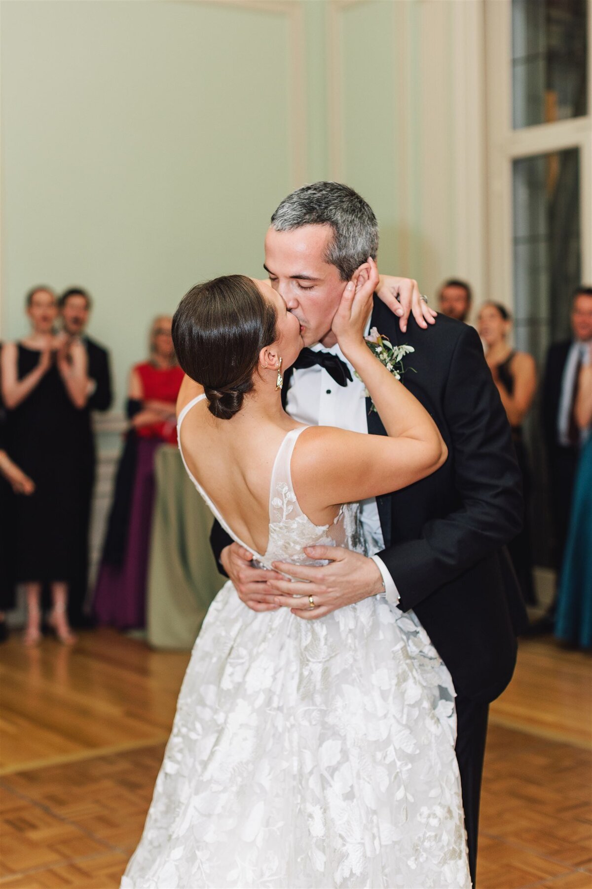 kohl-mansion-wedding-alyssa-johnny-ashley-carlascio-photography-0948