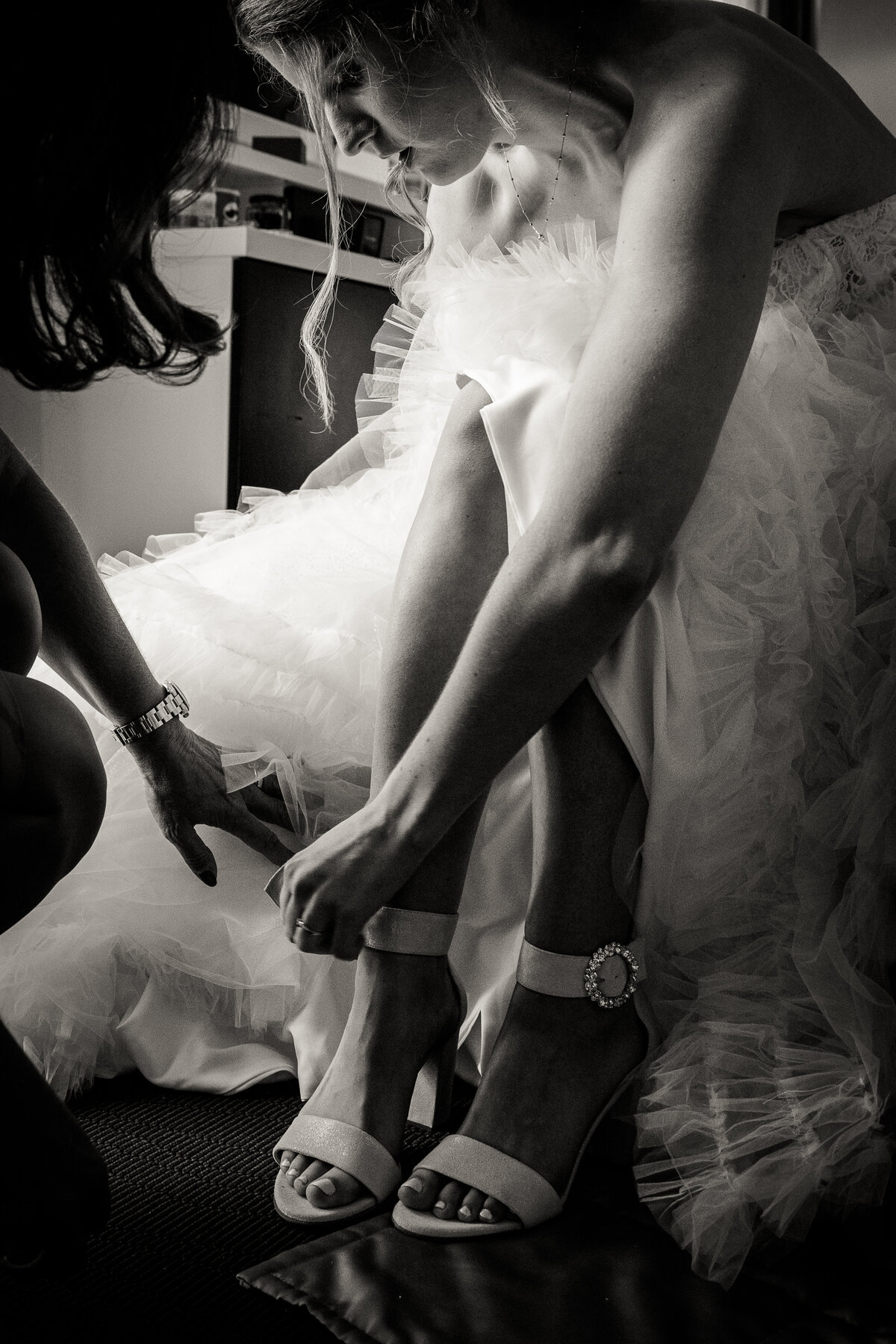 Bride getting ready  for wedding at Burg Schwarzenstein