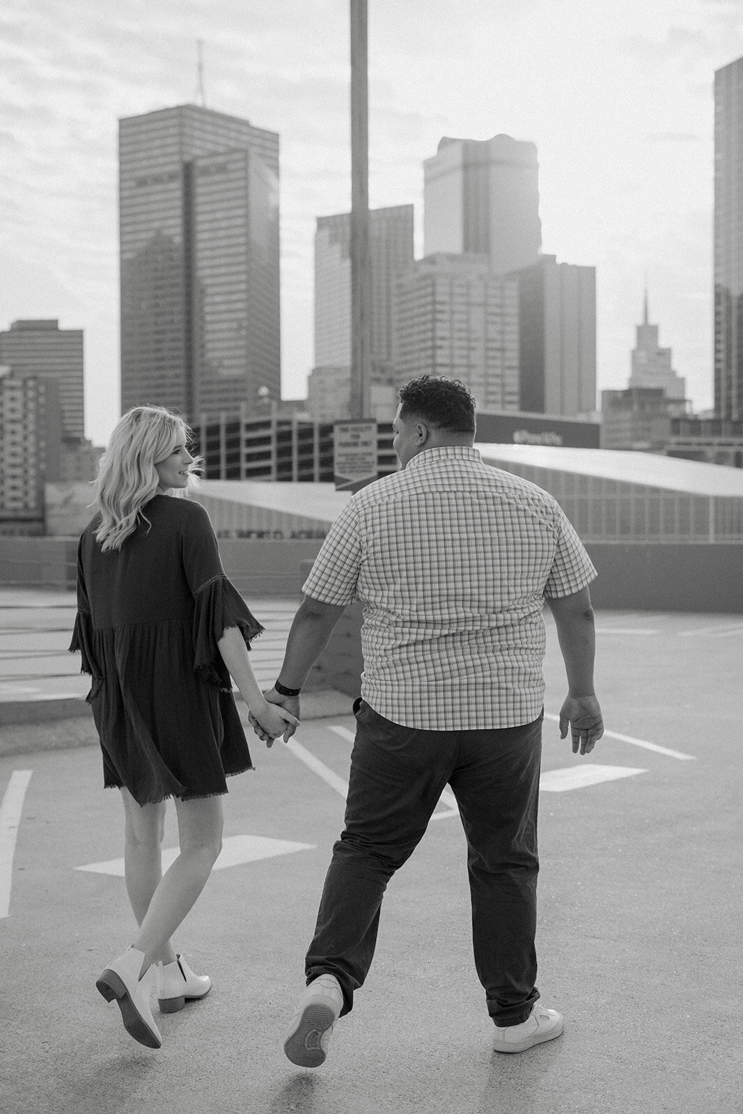Downtown-Dallas-Engagements-110