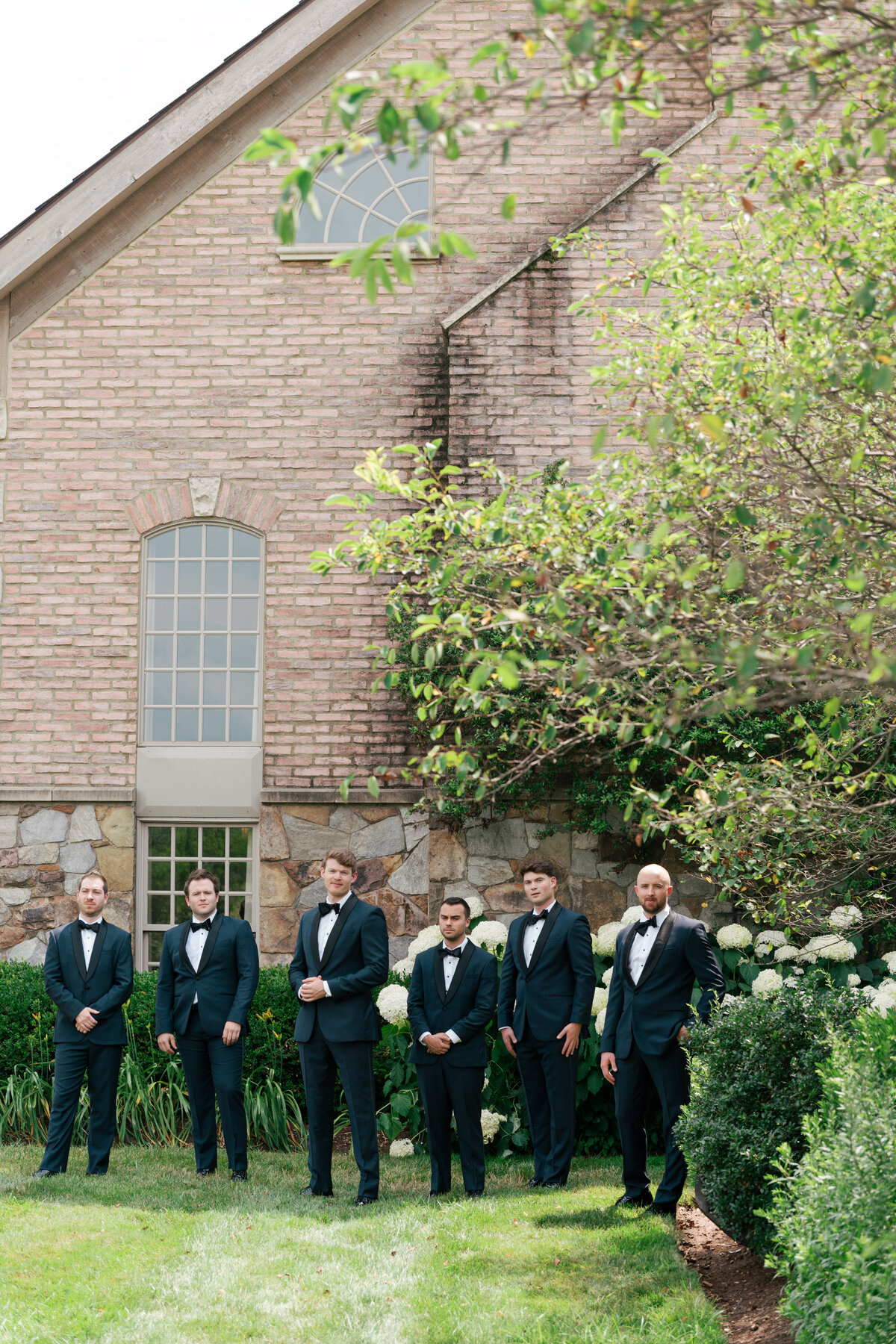 Early-Mountain-Vineyard-Wedding-by-Kiyah-C-Photography-Emma-Rye-197