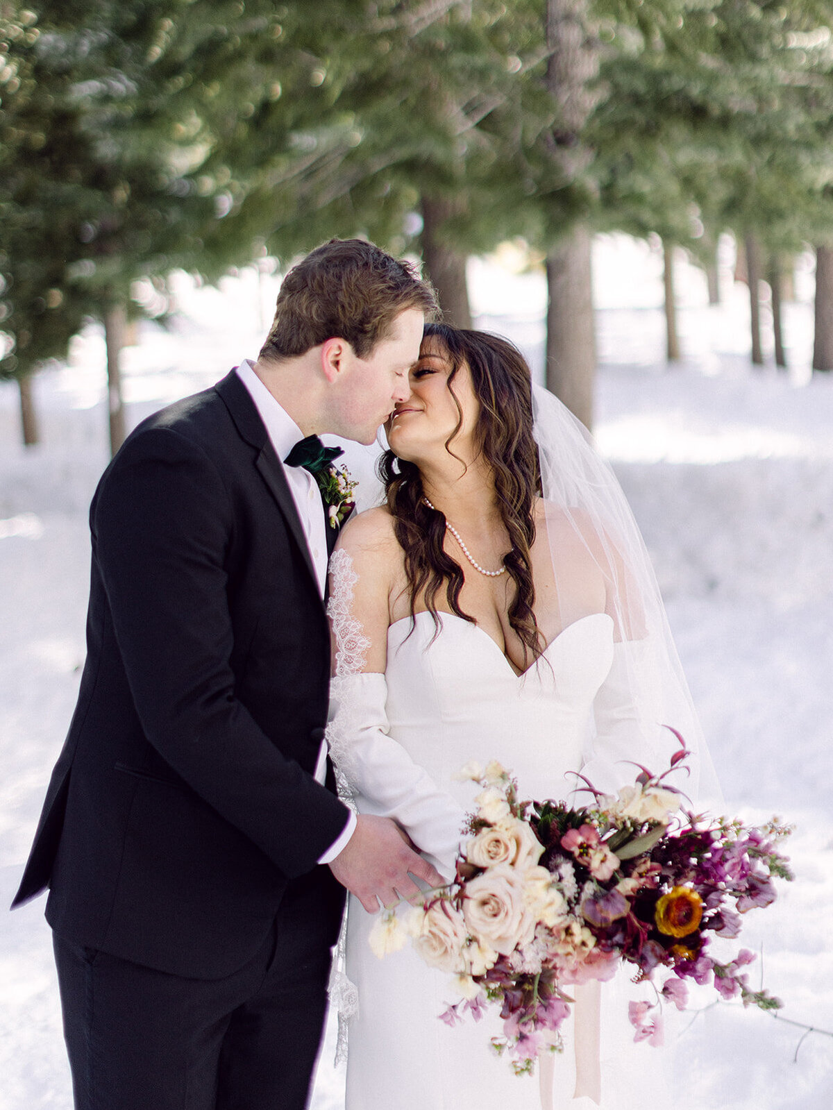 E&B WED  23_ 791