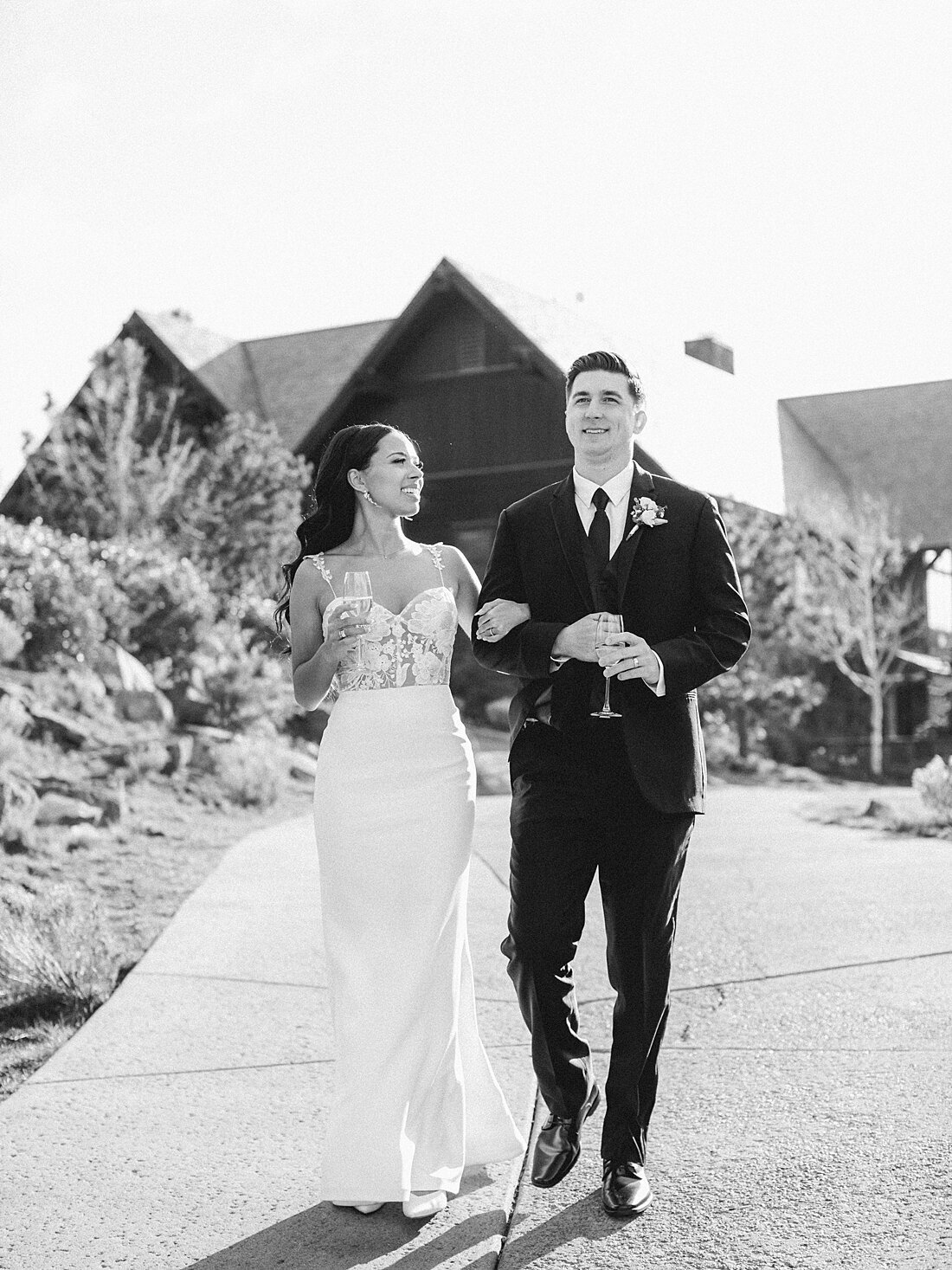chic wedding in bend oregon