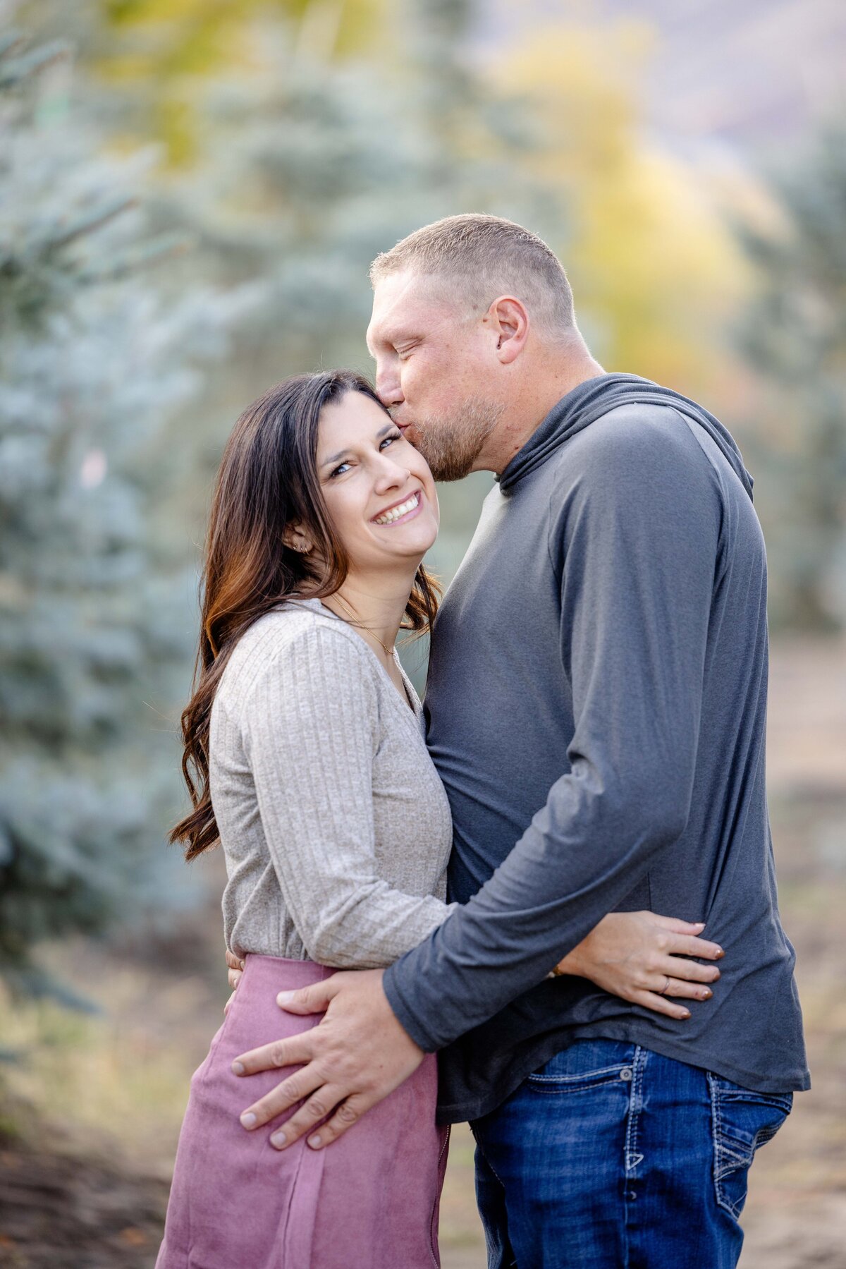 Utah-County-UT-Christmas-Tree-Farm-Mini-Session-Magnolia-and-Grace-Photography-Co-ChelseaL-# (1)-8