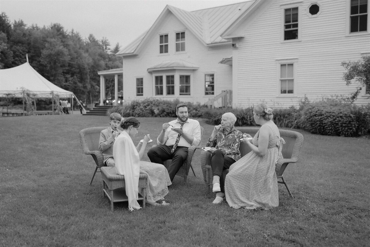 Lareau-Farm-Vermont-Wedding-Photos