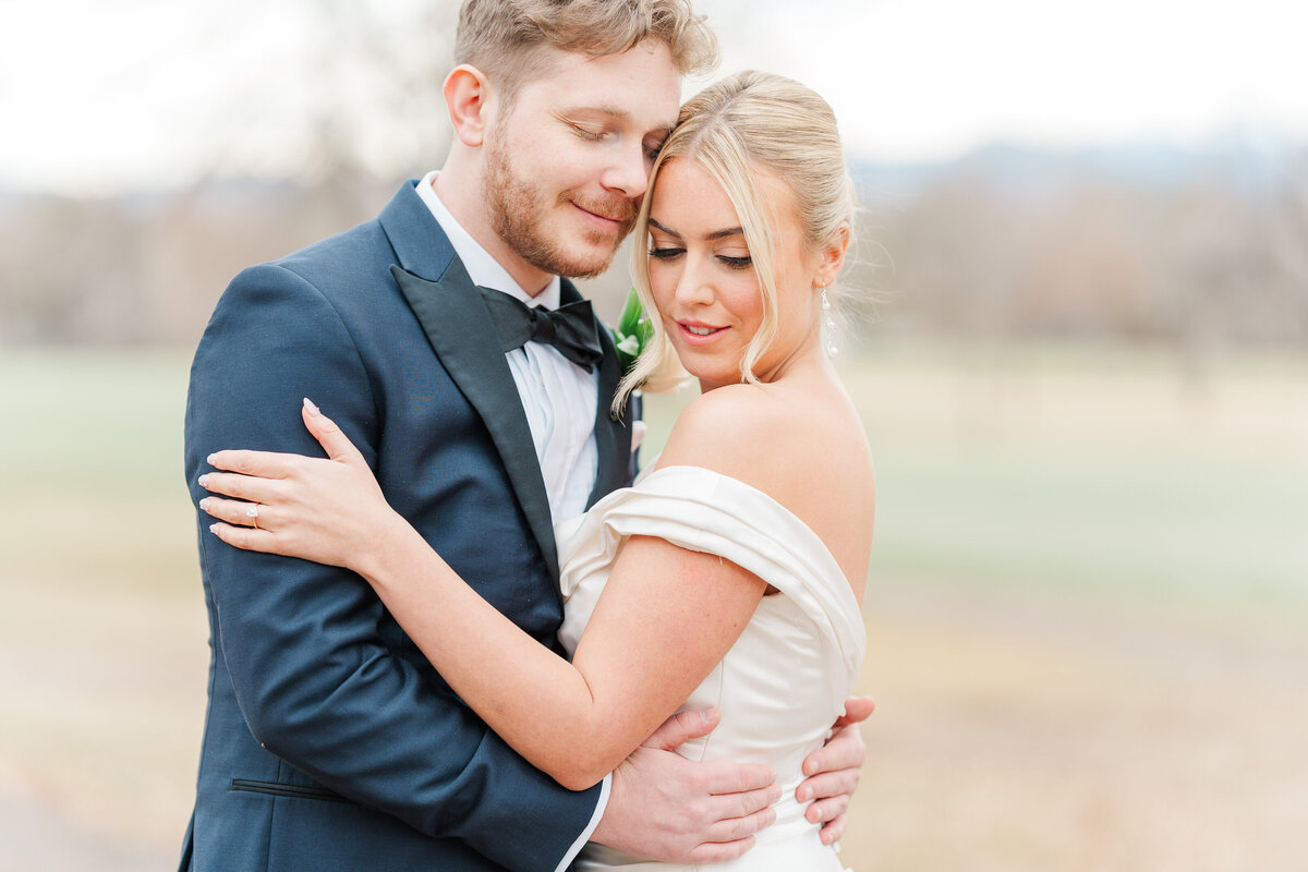 Wellshire Denver Colorado Classic Winter Wedding Elena Spraguer Photography 0027