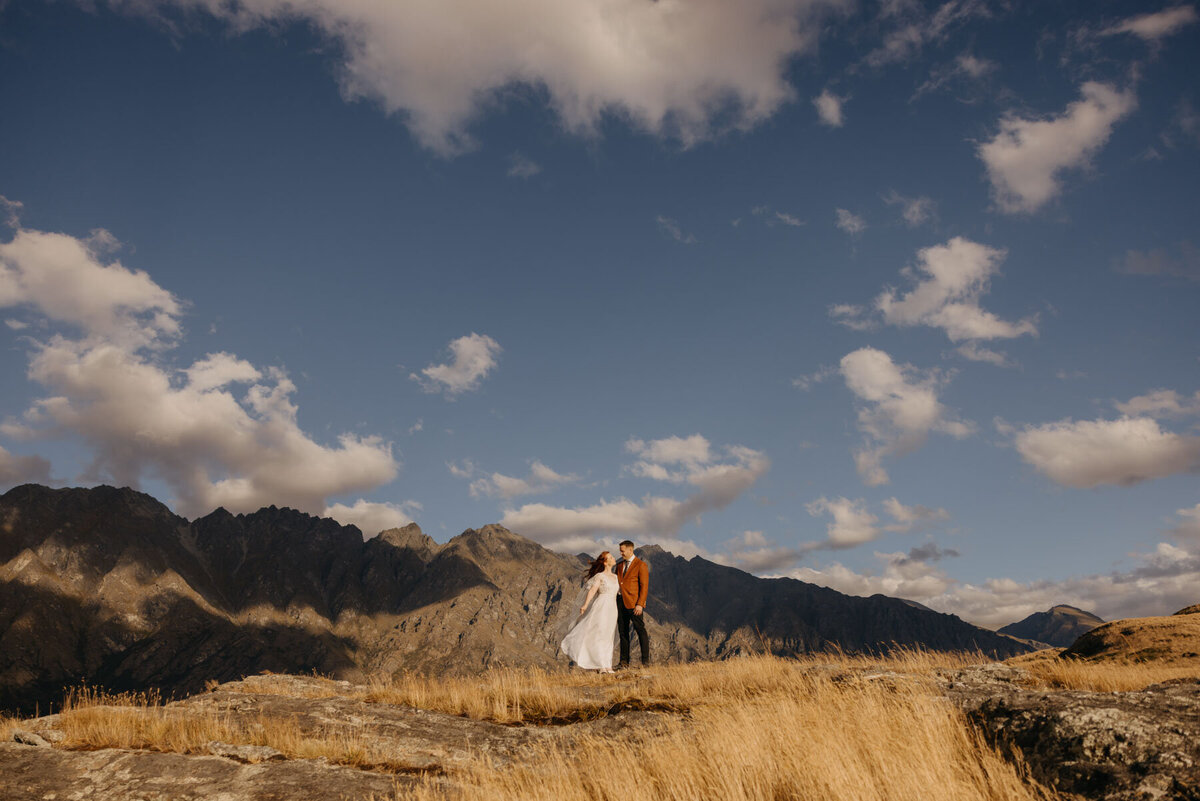 Queenstown elopement photographer, whimsical elopement at Jacks Point
