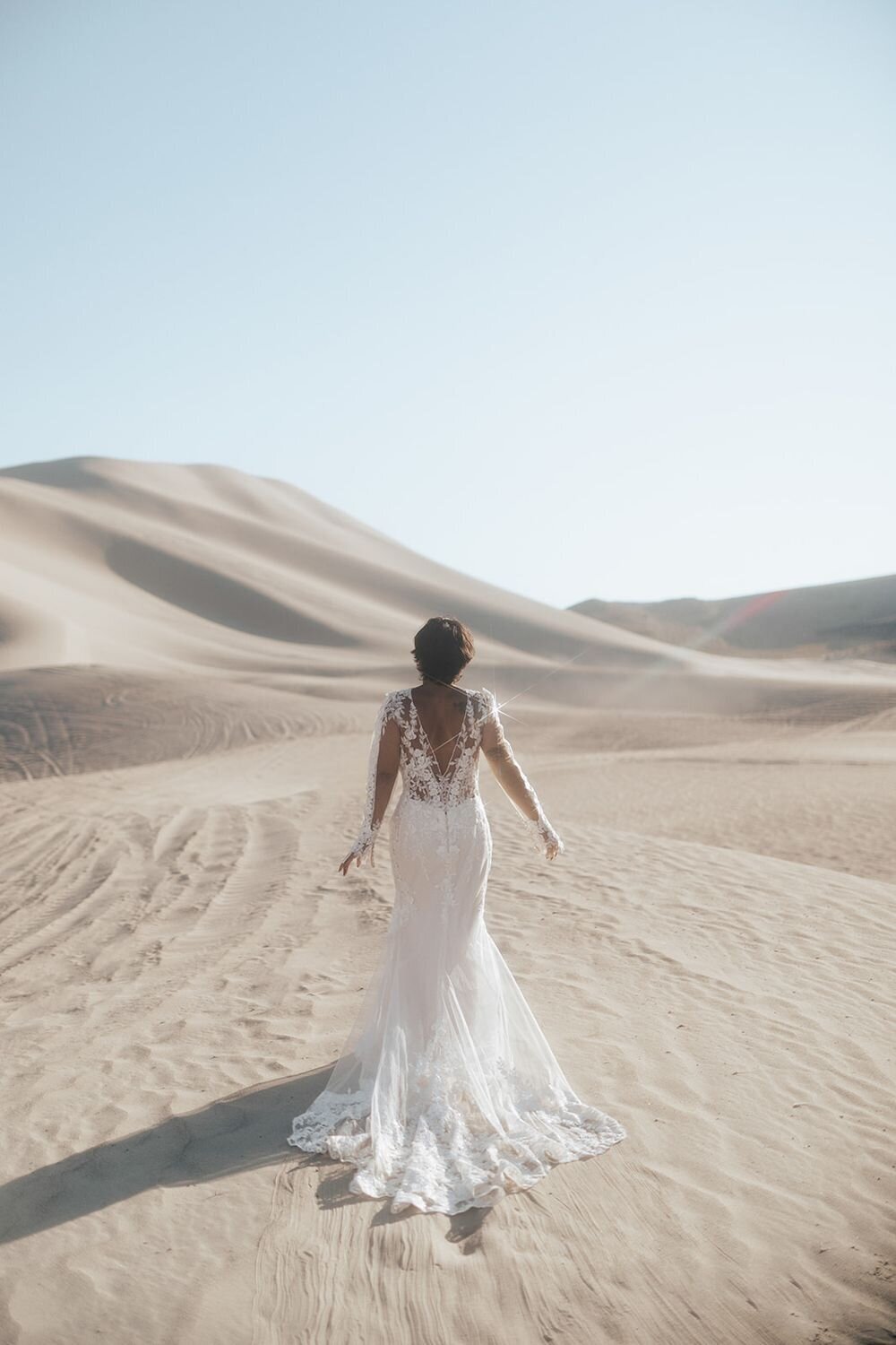Daisy Randy Fenoli Bridals Reno Nevada Sand Dunes Katherine Krakowski Lake Tahoe Reno Photographer 46