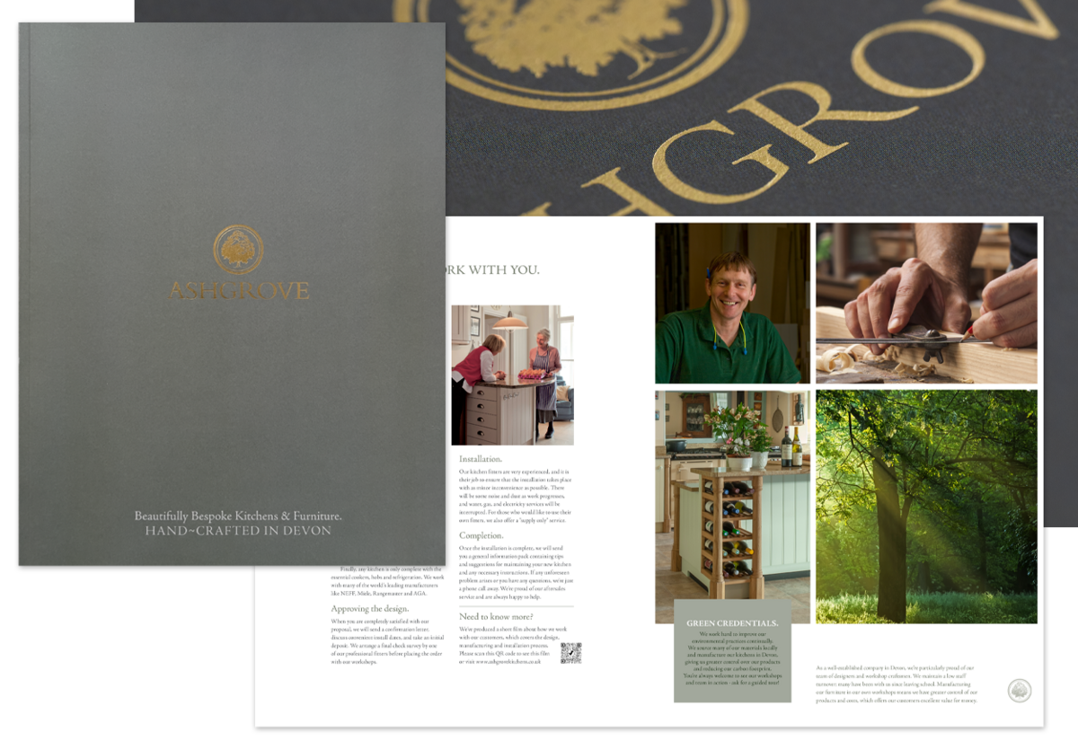 Brochure_Gold_Foil