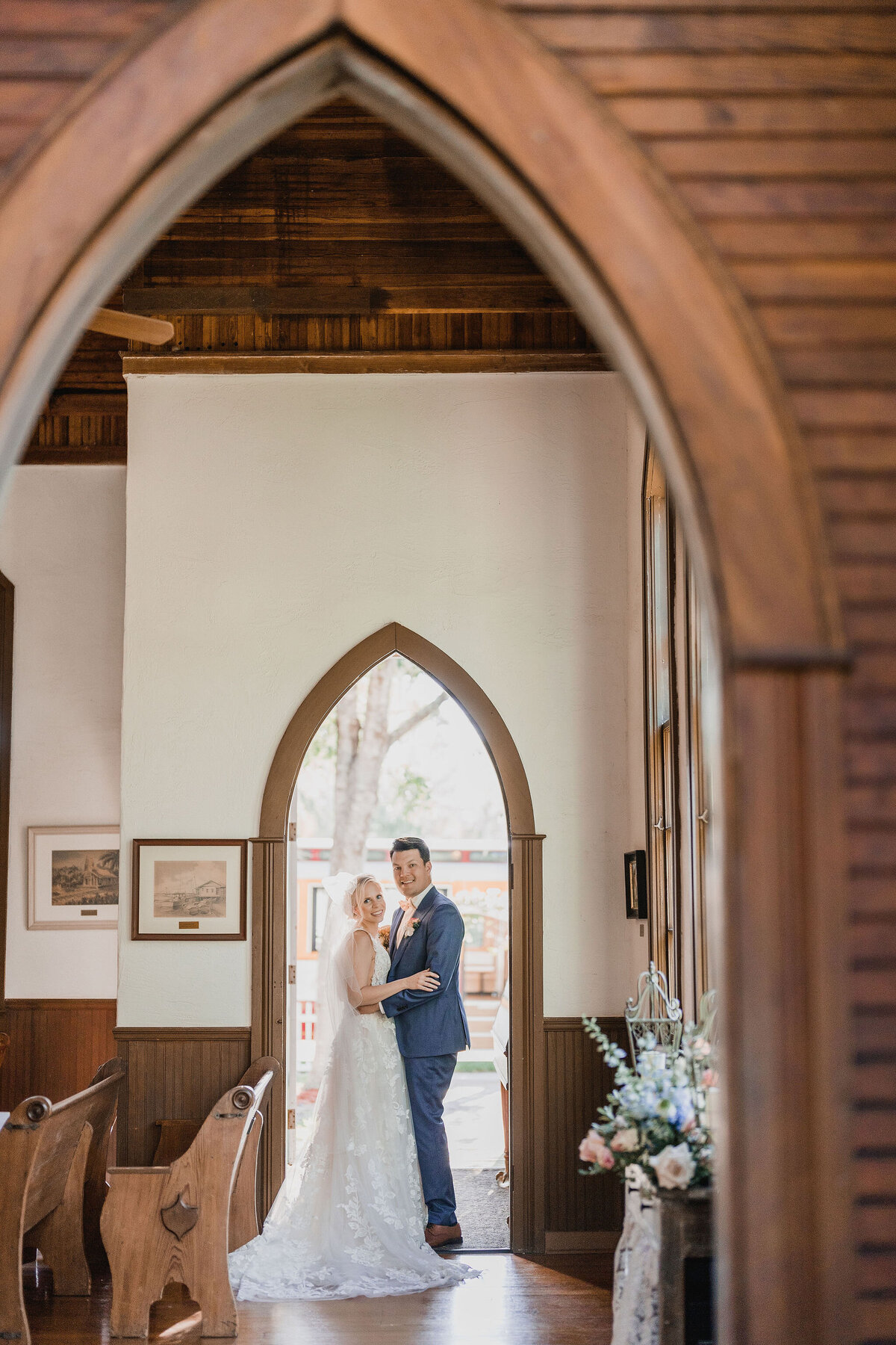 Chantilly-Chic-Celebrations-Tara-Tomlinson-Elope-Tampa-Andrews-Memorial-Chapel-Dunedin-1