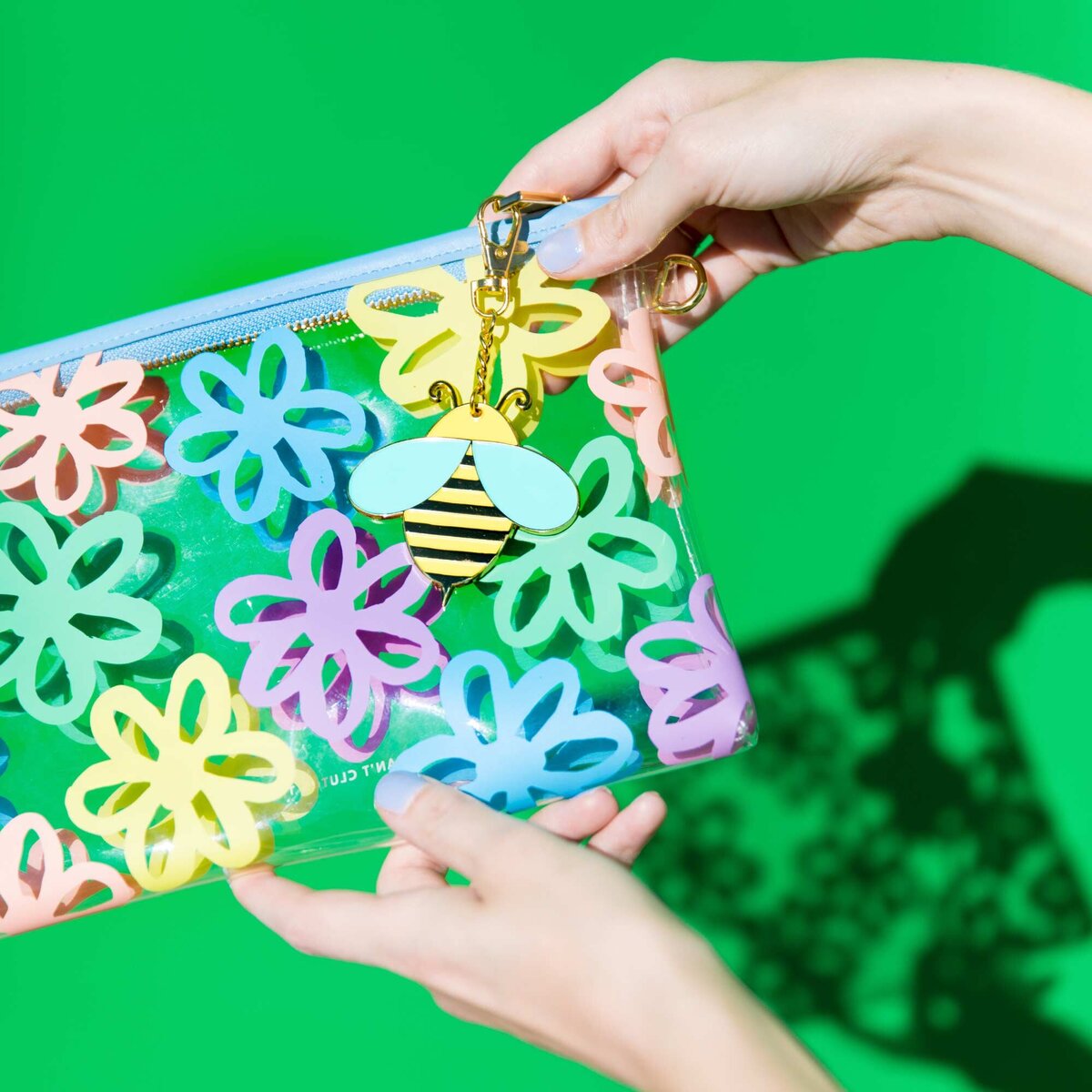 Rose-and-Palm-Studio_Portfolio_Studio-DIY_Cant-Clutch-This_Graphic-6