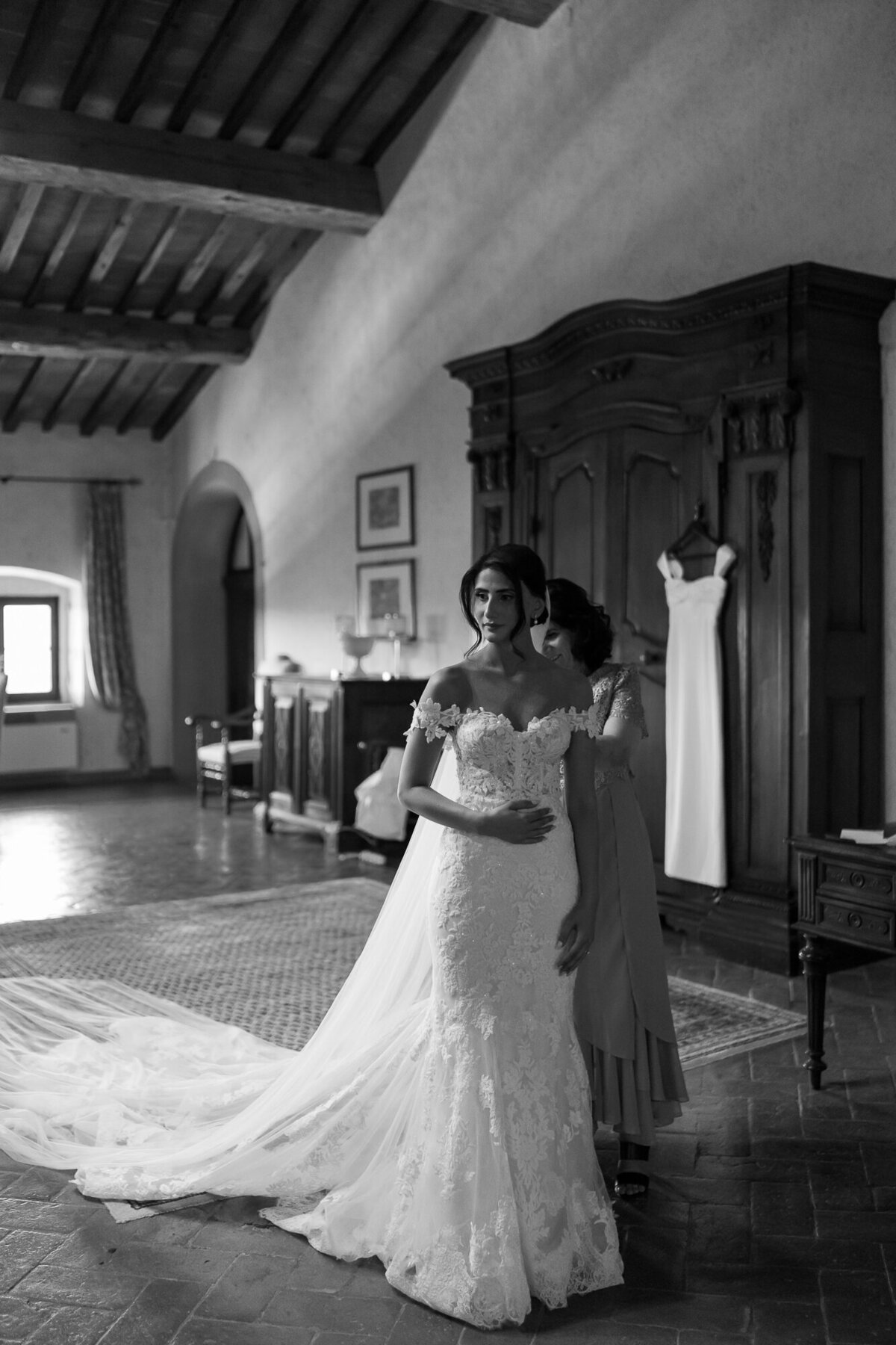 Wedding-photographer-in-Tuscany-Villa-Artimino36