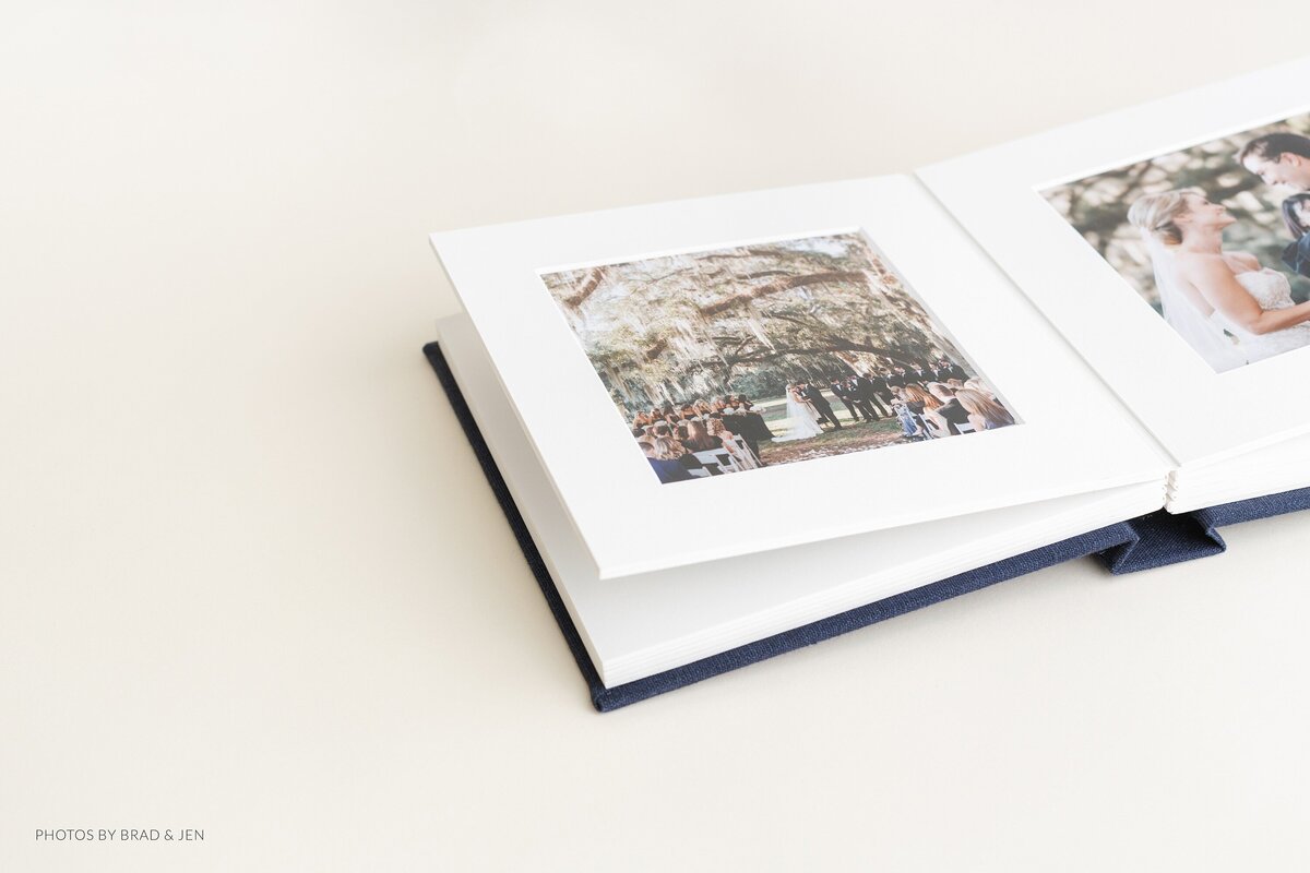 RedTree-Albums-Brad & Jen, Matted Folio Album-112
