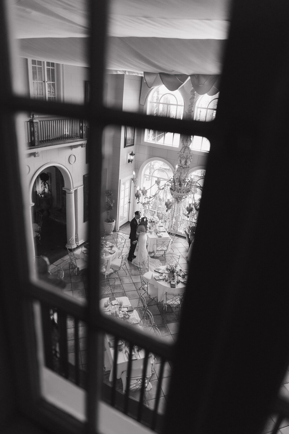 grand-island-mansion-reception