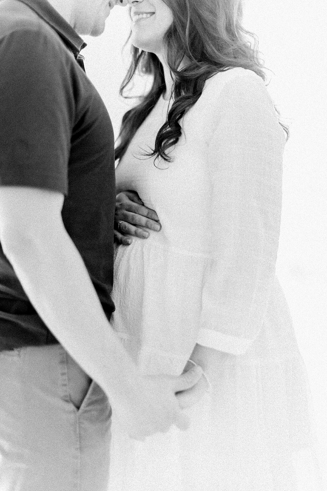 MaternityPortraits_JCranePhotography_RaleighPhotographer018