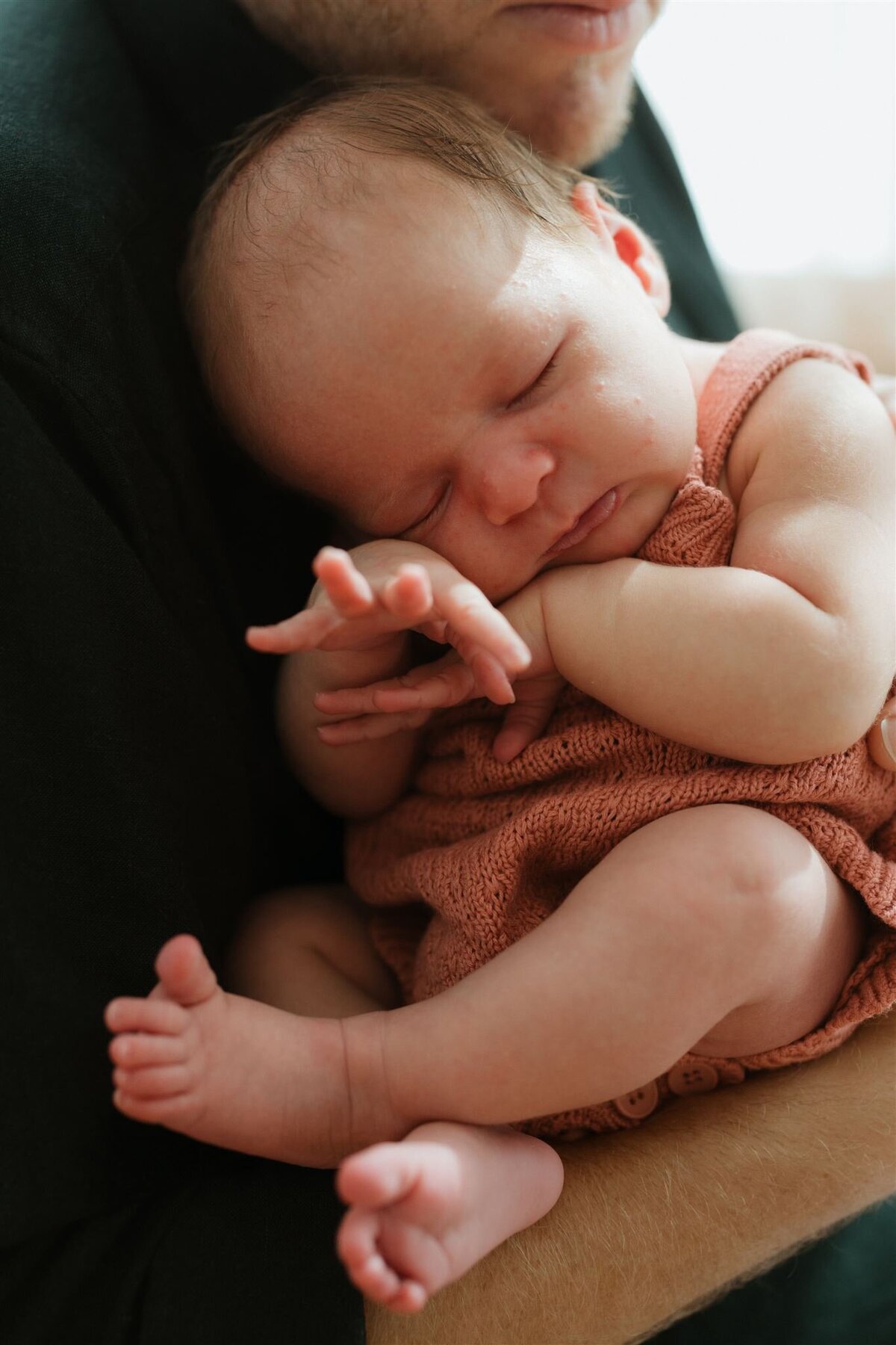 newborn photoshoot melbourne close up