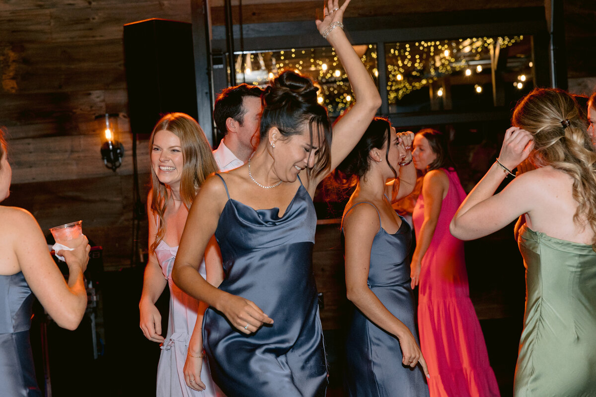 VictoriaAndrewsWedding_1987