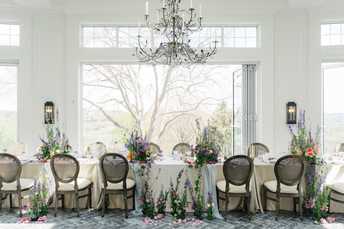 full-reception-table-setup-pittsburgh-field-club-wedding
