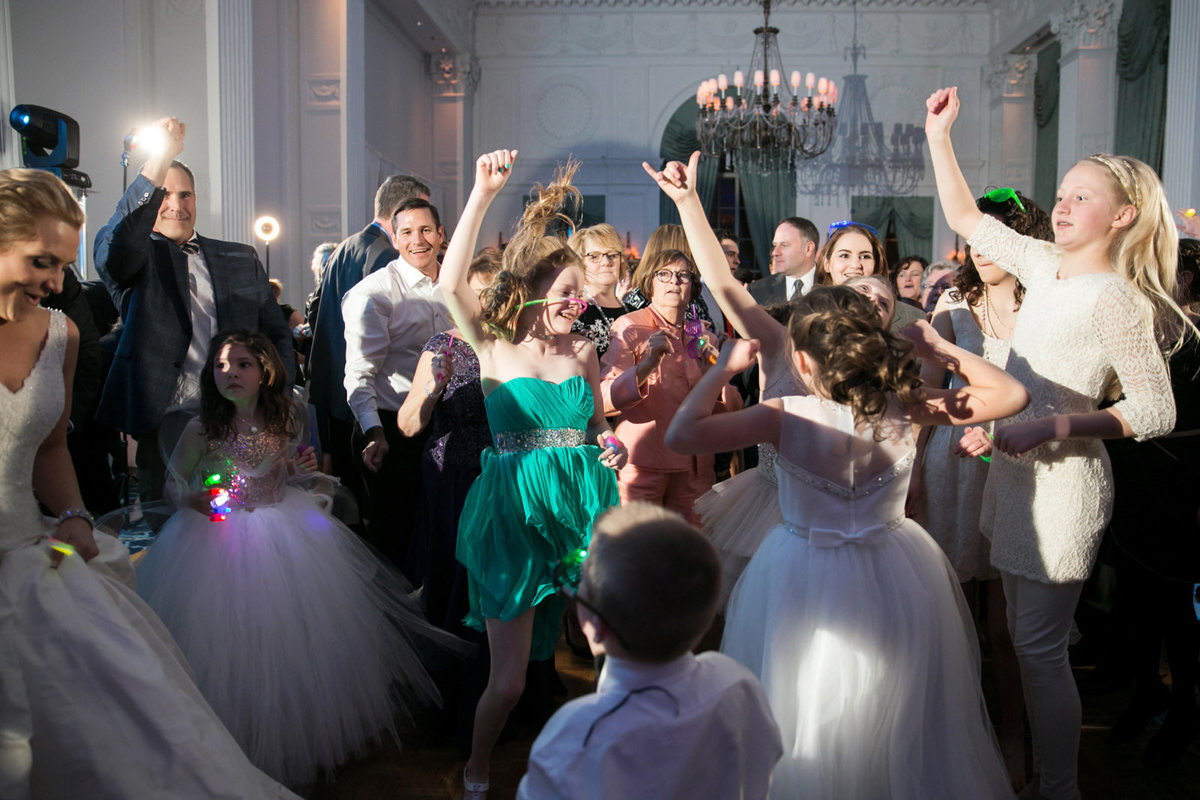 wedding_reception_ideas_dance_party_photos_st._louis_venues_708