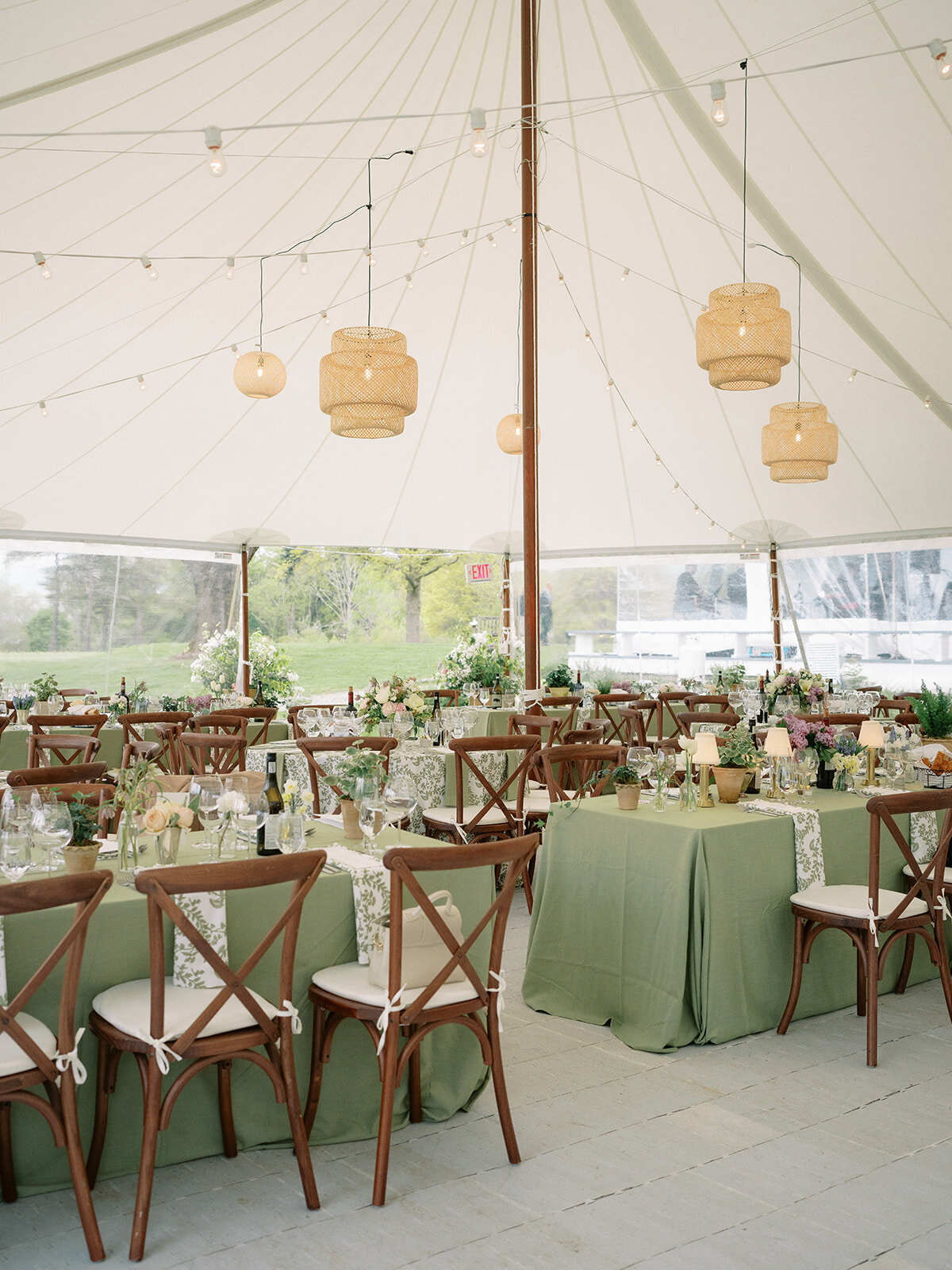 Litchfield-Country-Club-Tented-Wedding