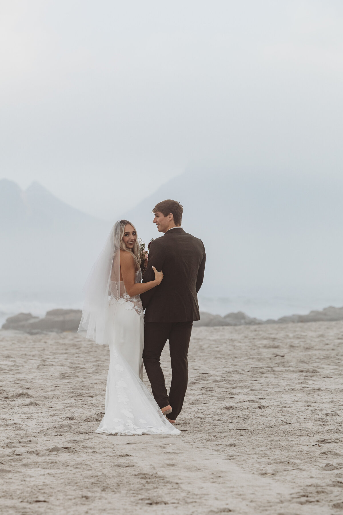 oahu-beach-elopement-photographer21