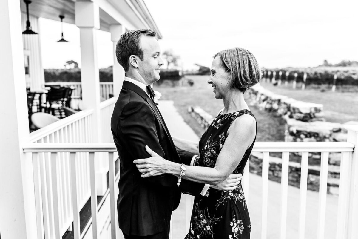 jonathan-edwards-winery-wedding-margit-anne-photography-59
