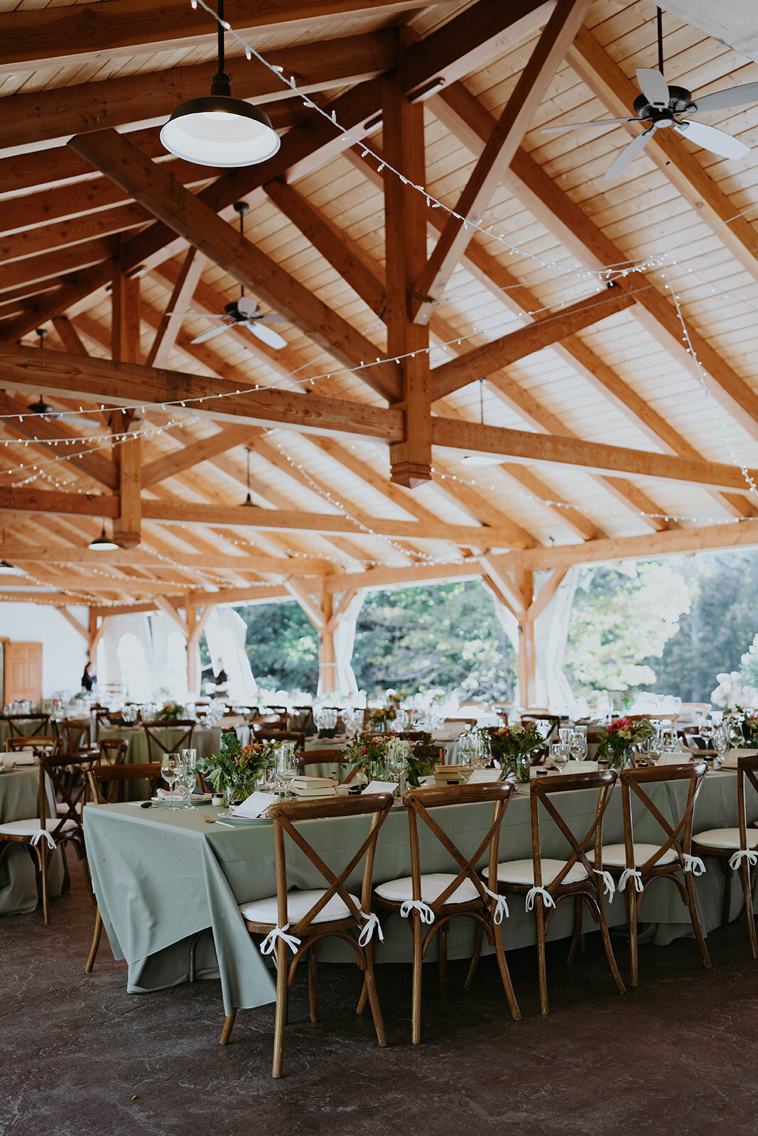 the-fells-historic-estate-wedding-300