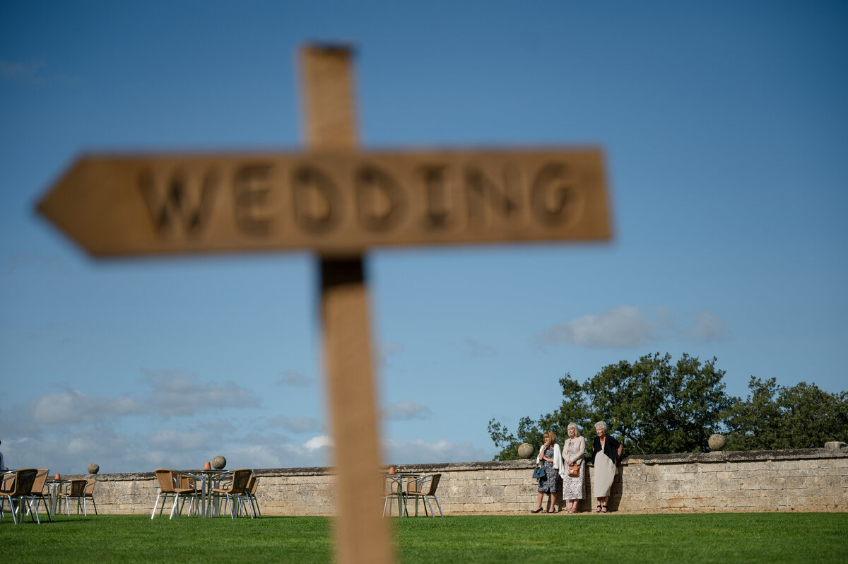 Rockingham-Castle-wedding-photography-1043