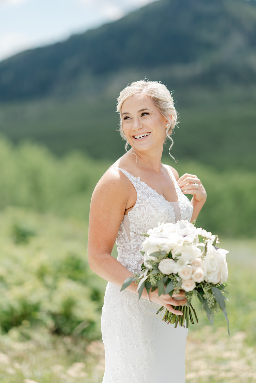 montage-deer-valley-summer-park-city-utah-wedding-logan-walker-425L-0361