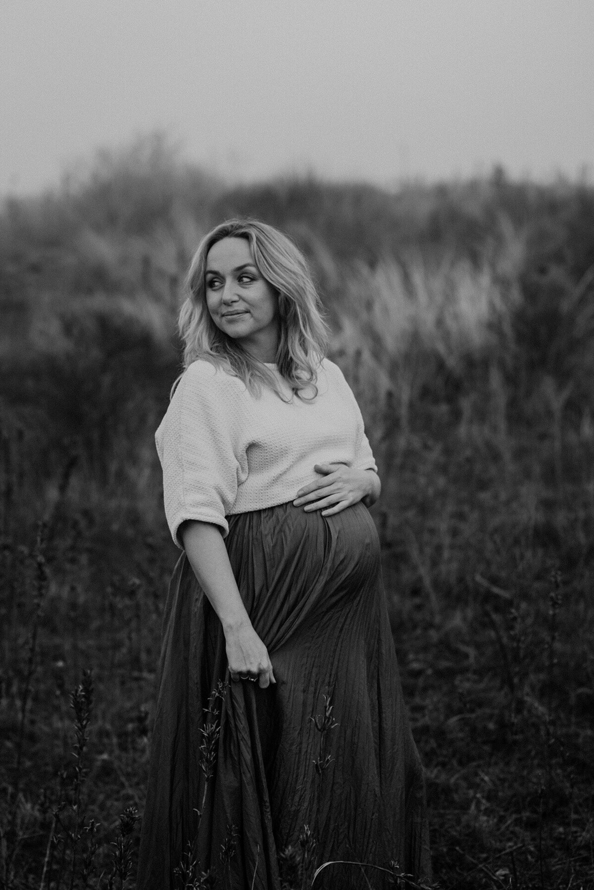 3-LouiseBoonstoppelFotografie_zwangerschapshoot_den_haag_duinen