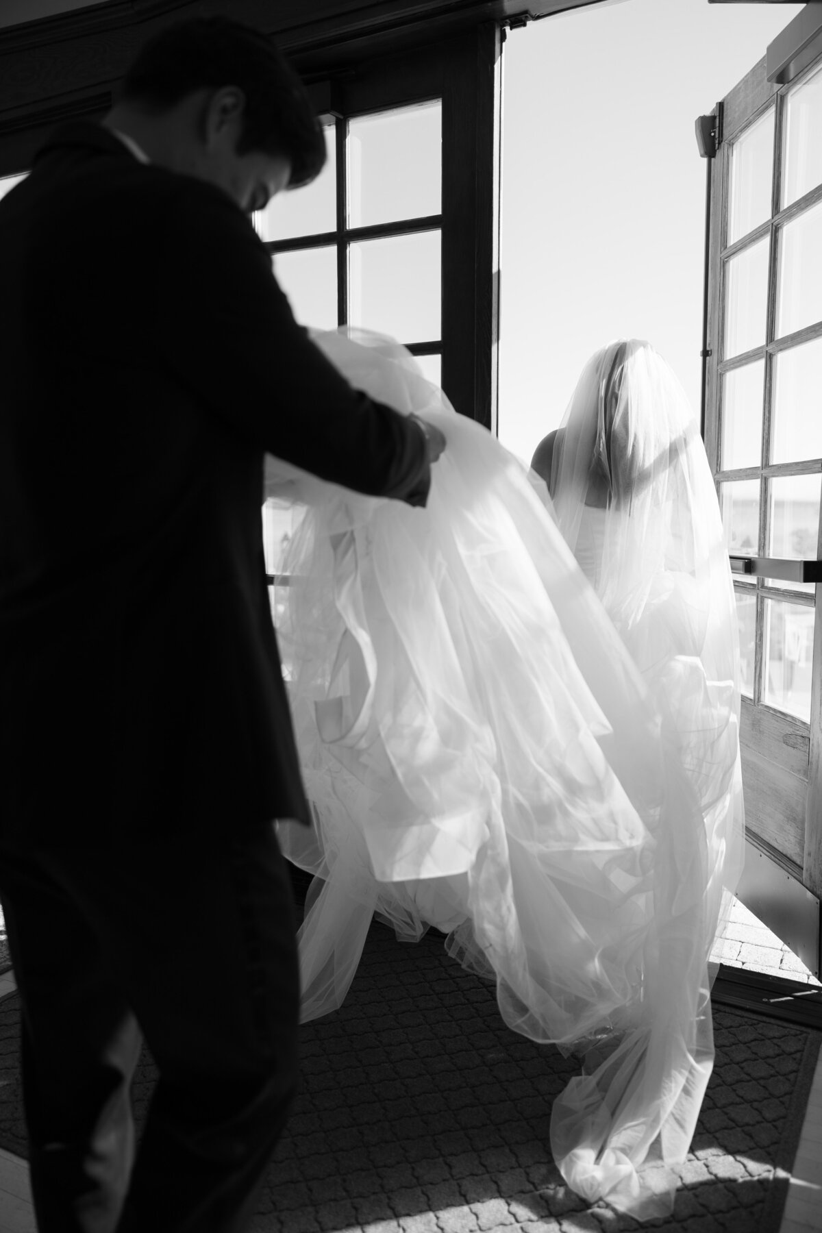 Allie and Oliver First Look:Portraits0015