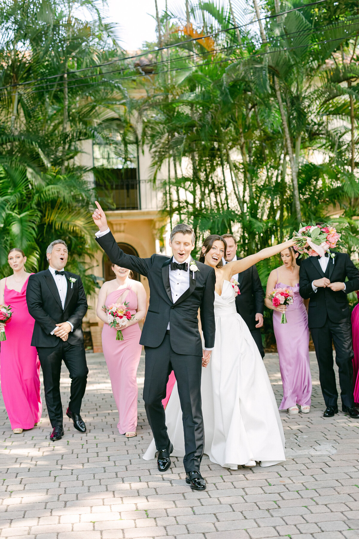 Vibrant Pink Villa Woodbine wedding by kolour haus-125